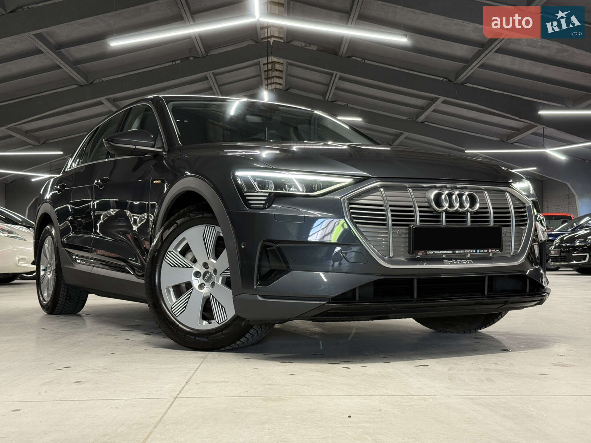 AUDI E-TRON 50 2020