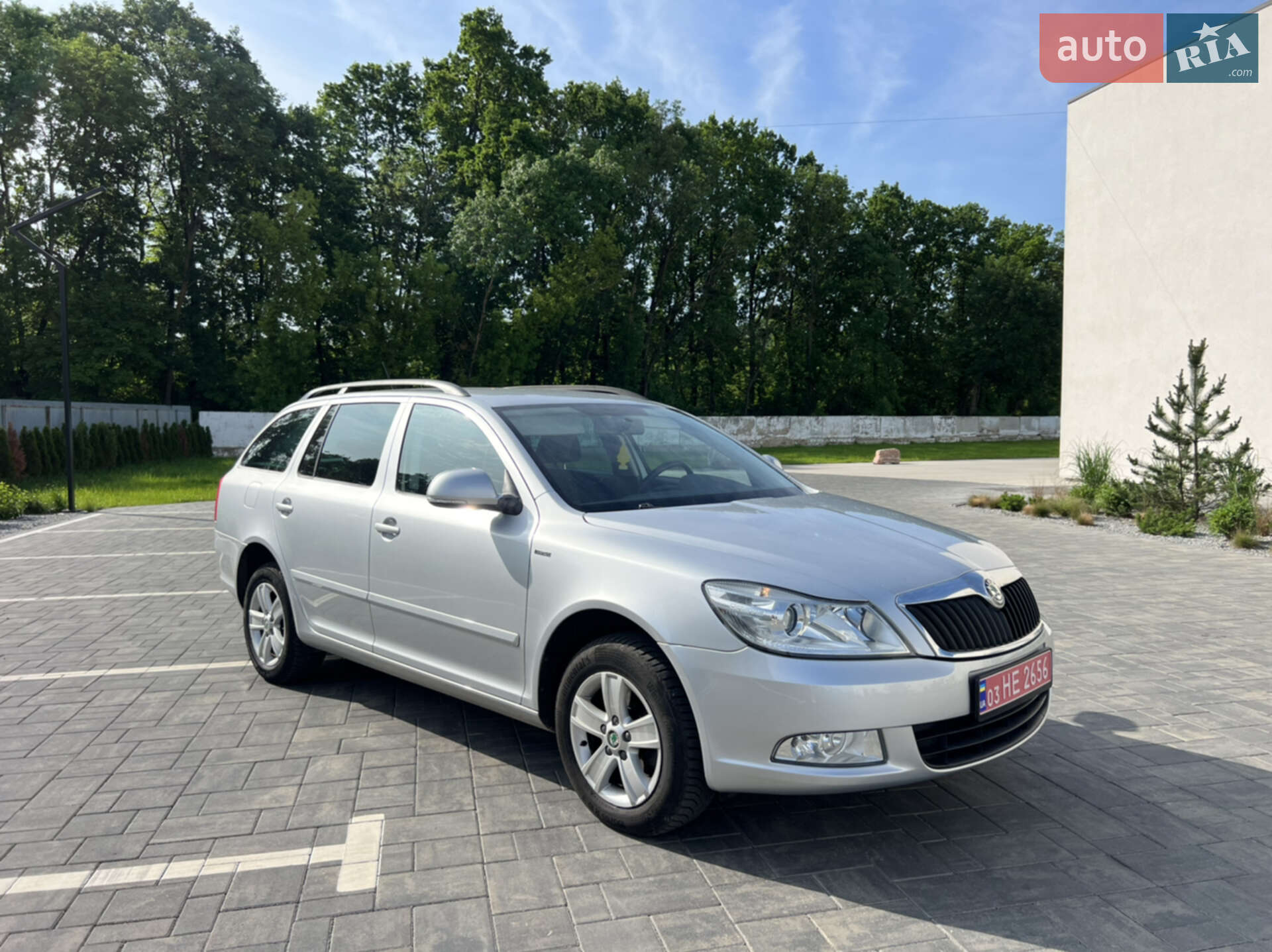 Головне фото звіту автомобіля SKODA OCTAVIA 2012