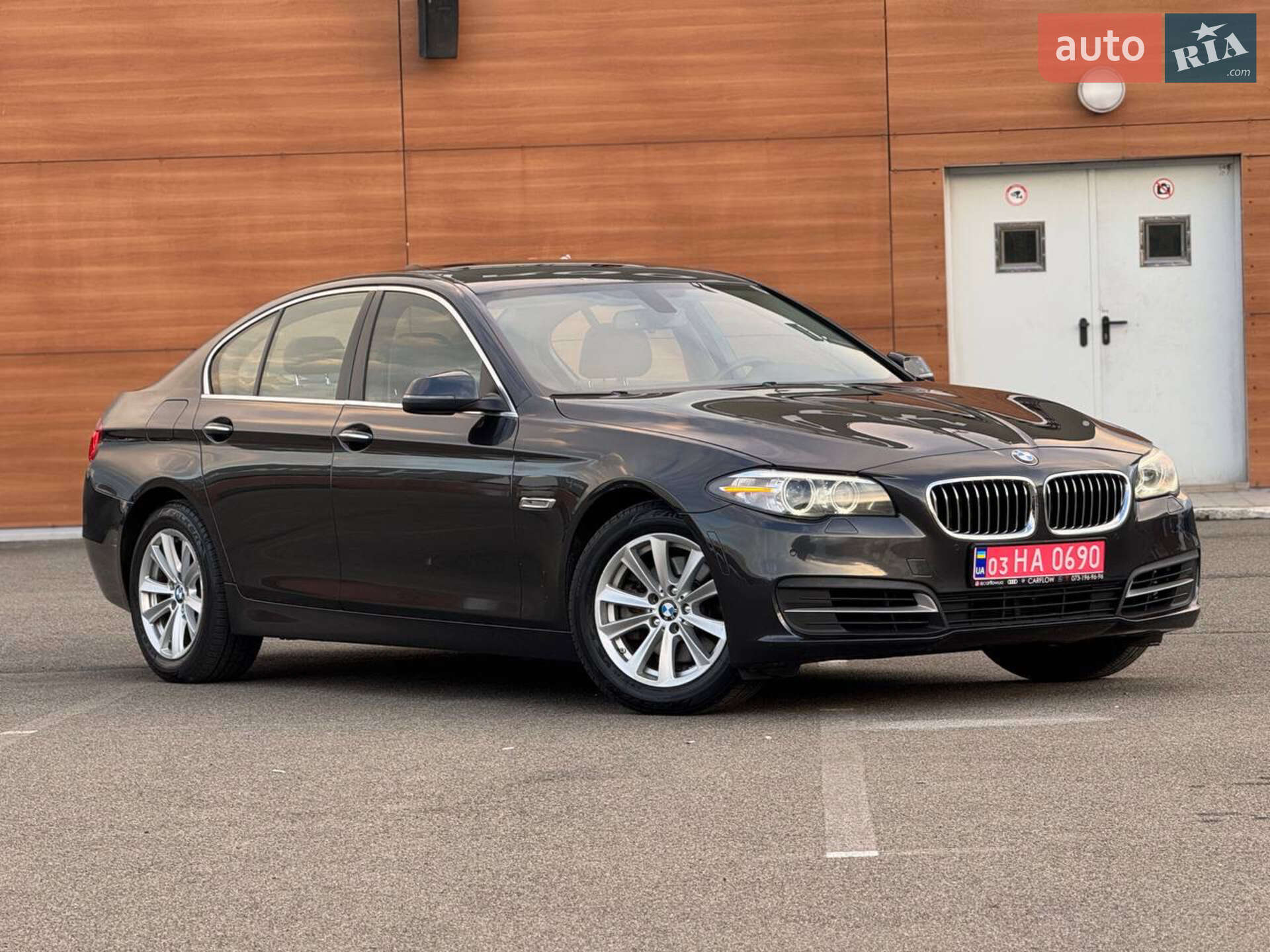 BMW 528I XDRIVE 2013