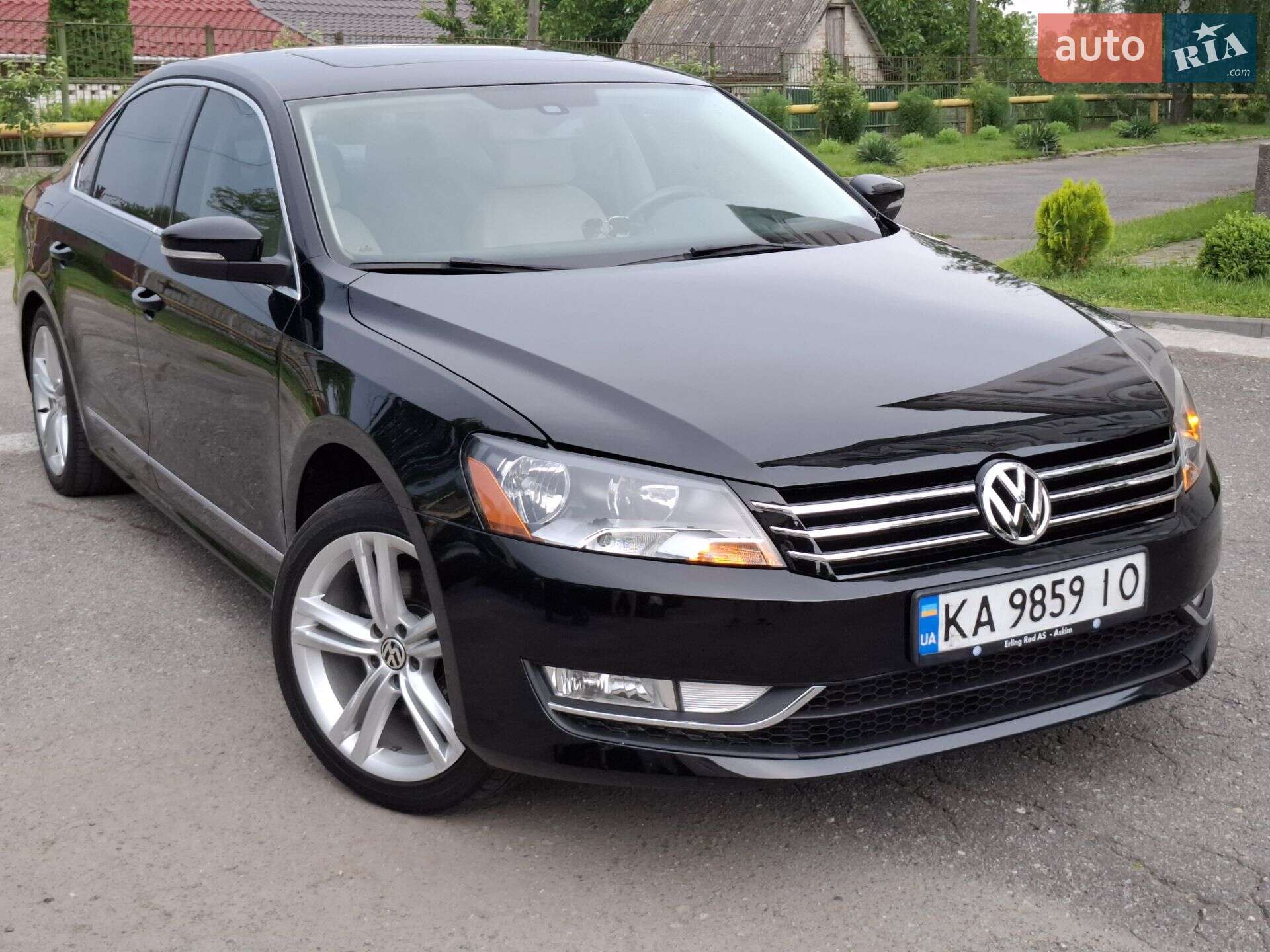 VOLKSWAGEN PASSAT 2014