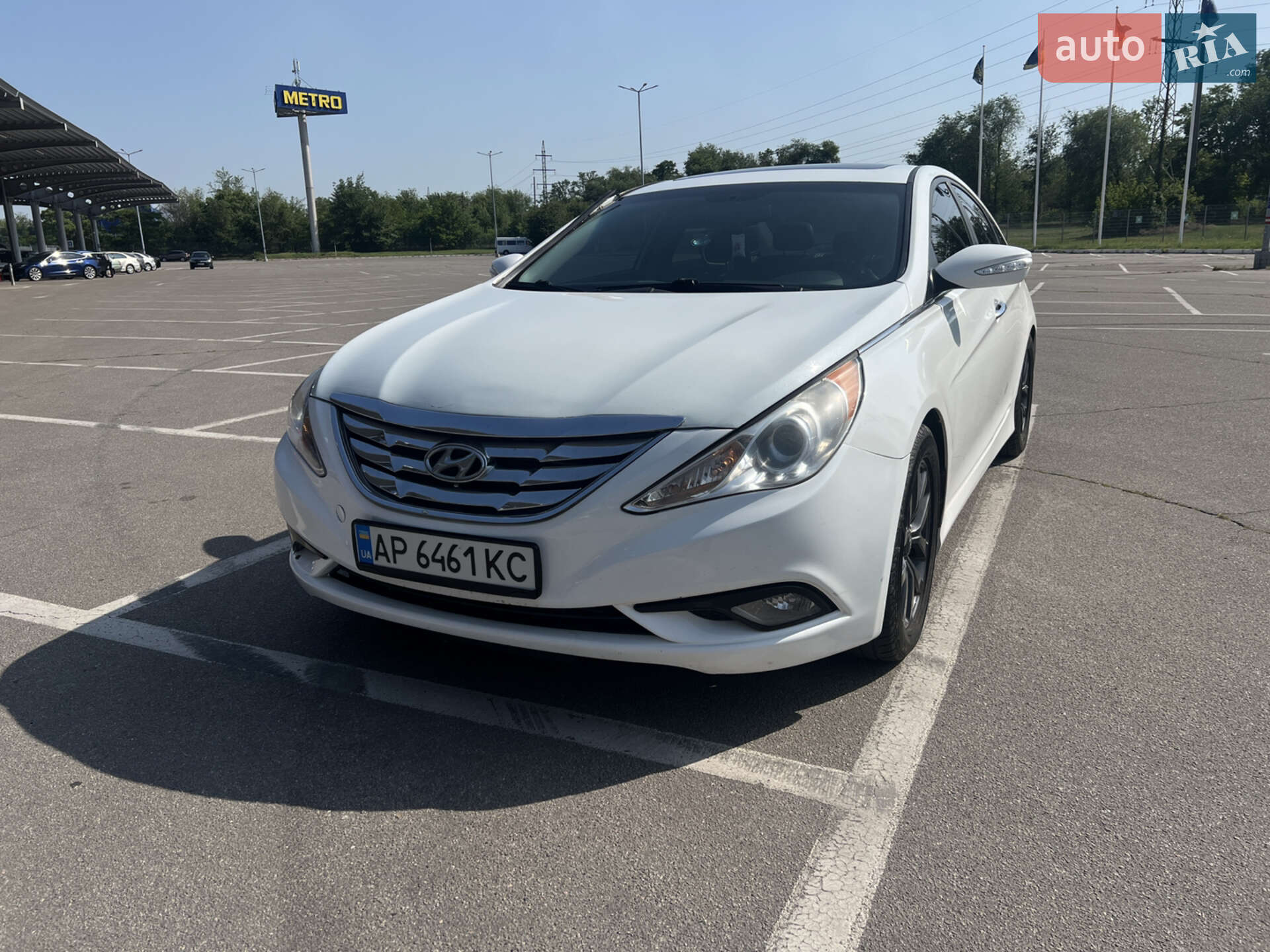 Головне фото звіту автомобіля HYUNDAI SONATA 2014