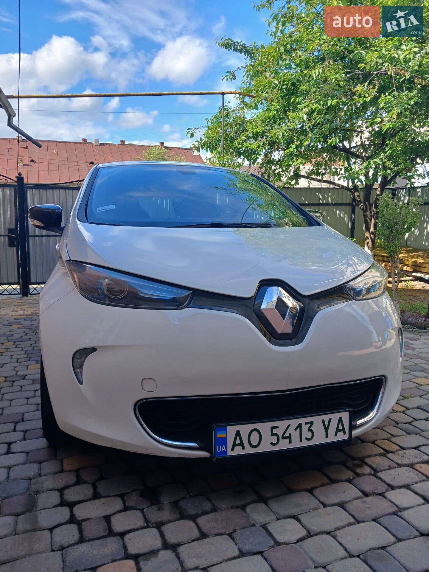 RENAULT ZOE 2016