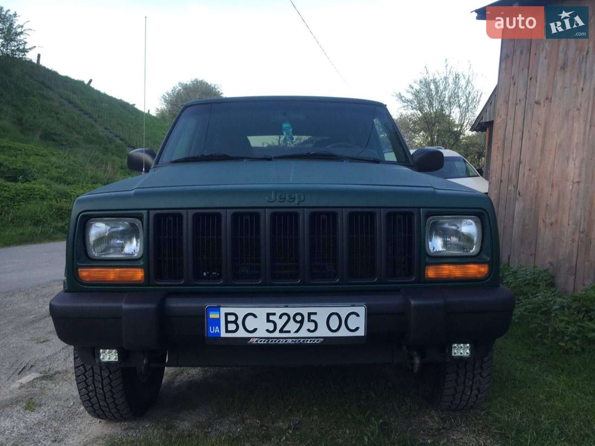 JEEP CHEROKEE 2000