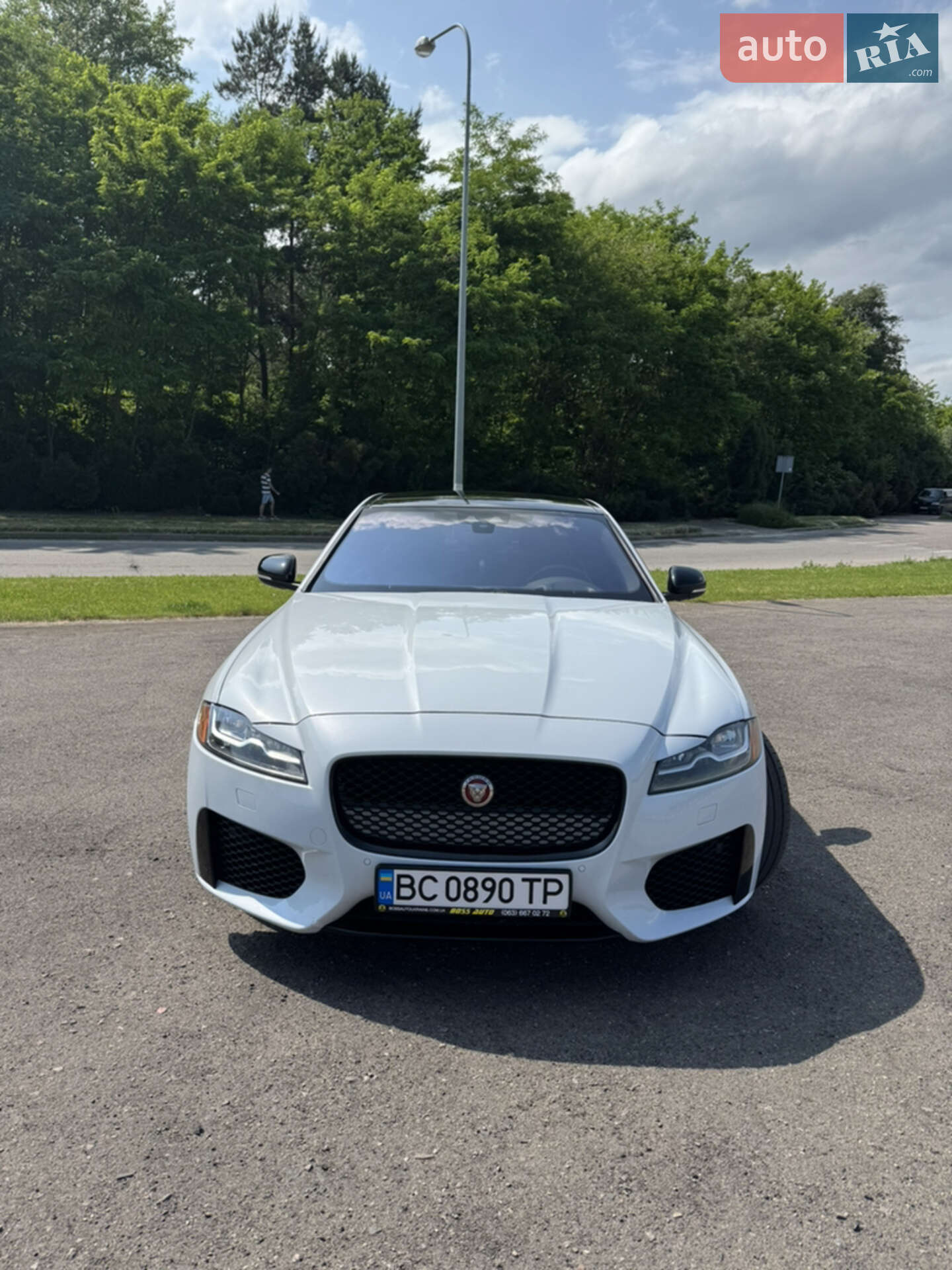 Jaguar XF 2016
