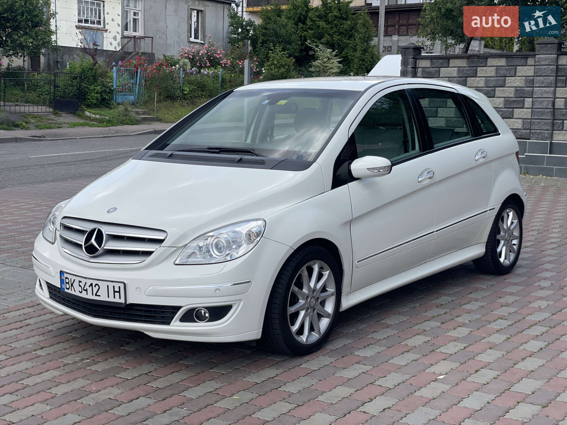 MERCEDES-BENZ B 200 2007