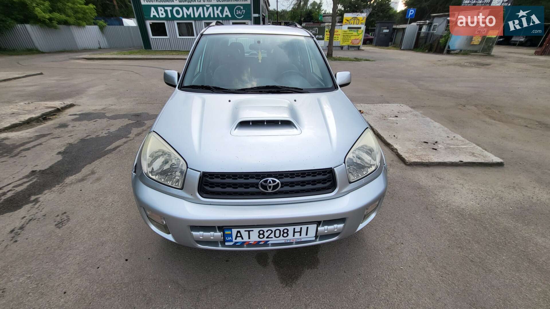 TOYOTA RAV4 2002
