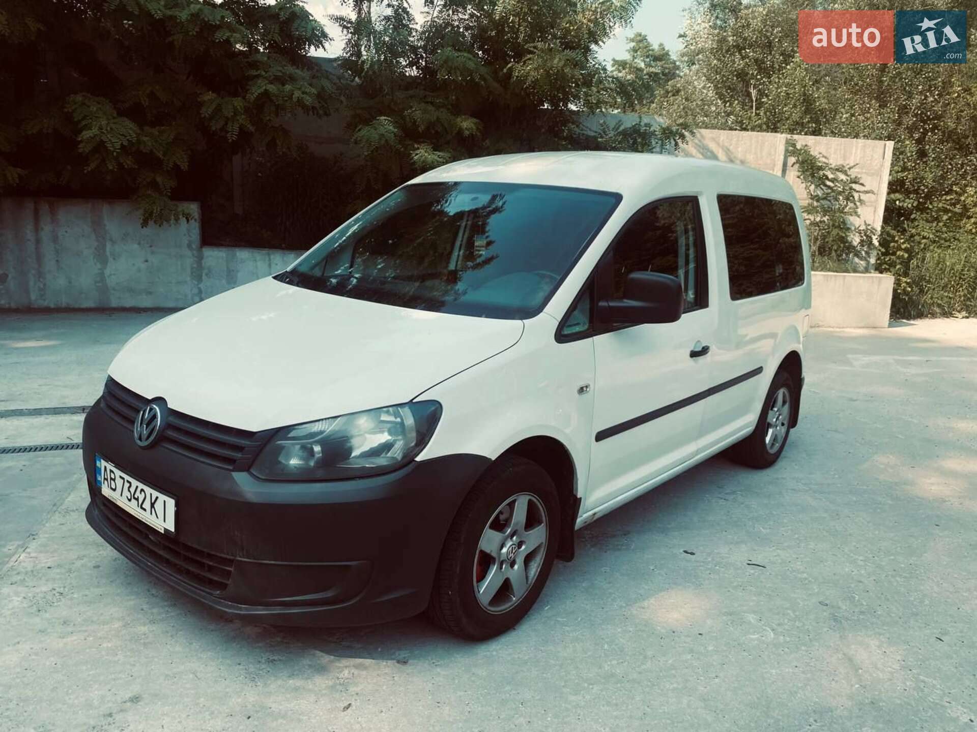 VOLKSWAGEN CADDY 2012