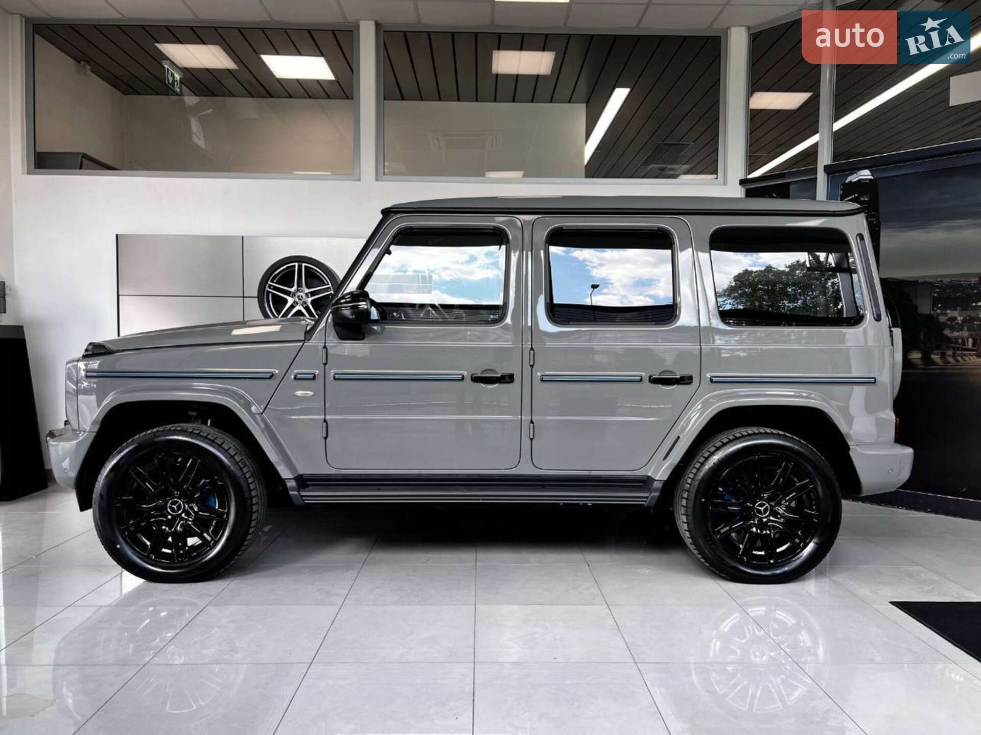 MERCEDES-BENZ G 580 2024