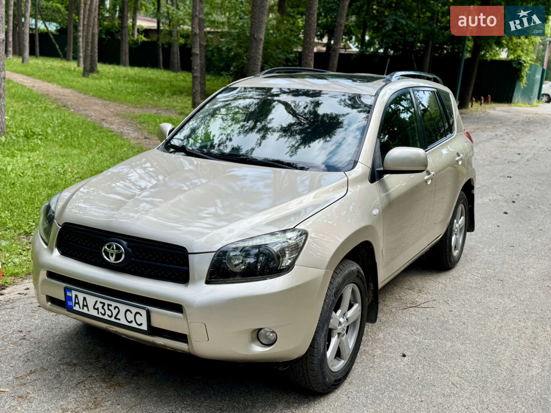 TOYOTA RAV4 2006
