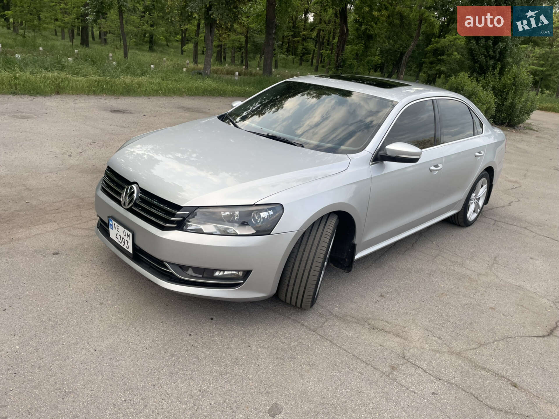 VOLKSWAGEN PASSAT 2015