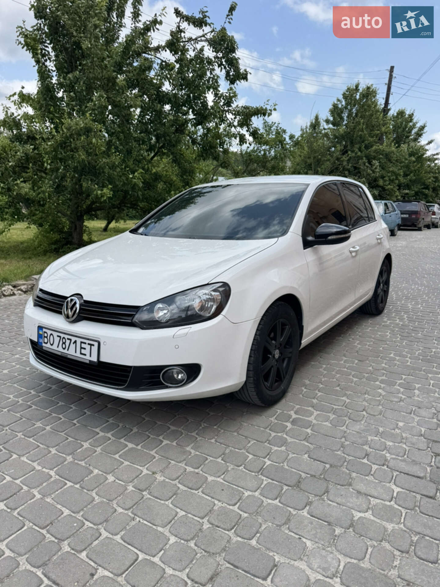 VOLKSWAGEN GOLF 2011