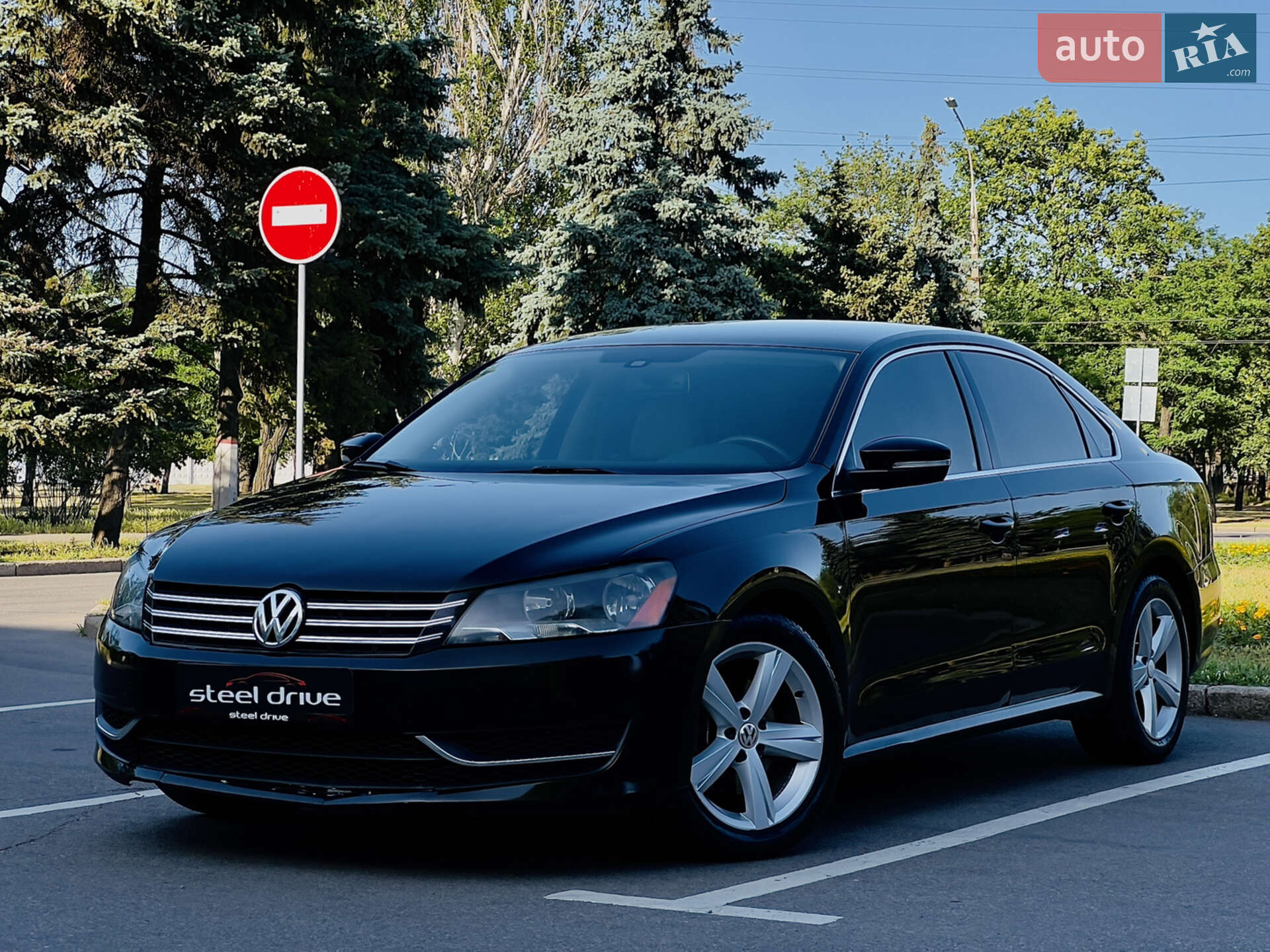 VOLKSWAGEN PASSAT 2012