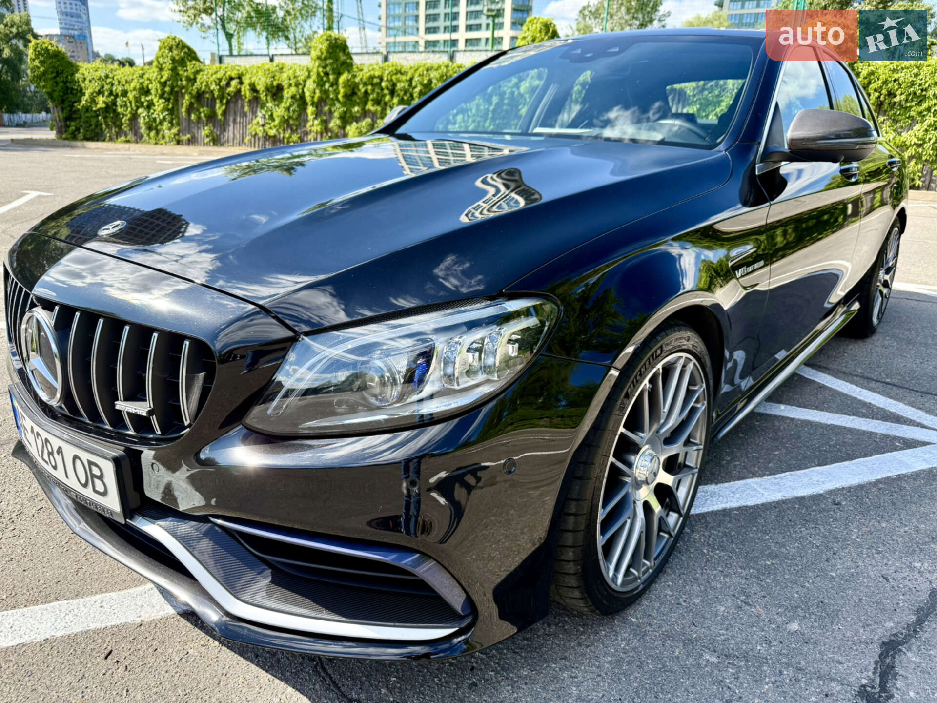 MERCEDES-BENZ C 63 2019