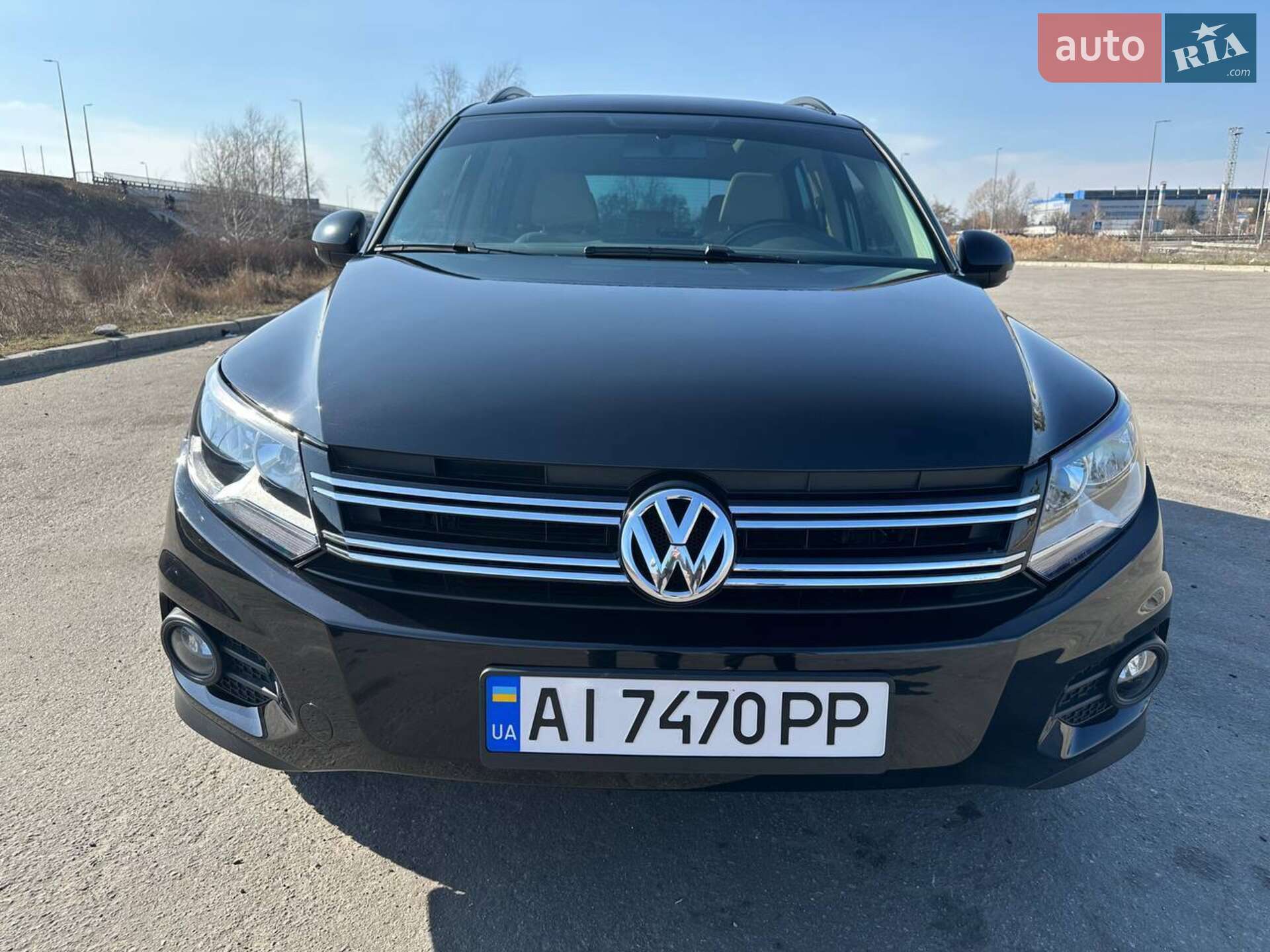 VOLKSWAGEN TIGUAN 2012