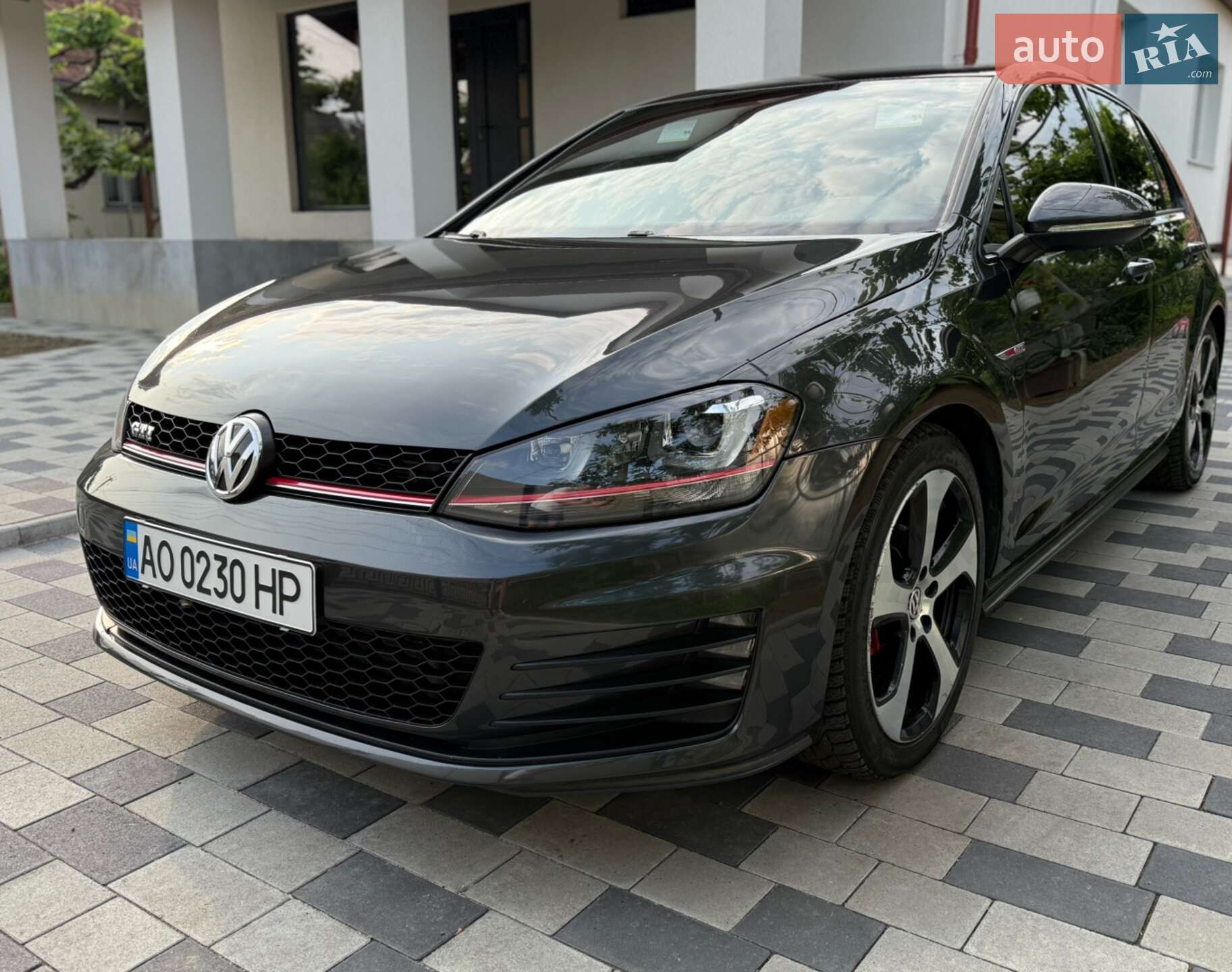 VOLKSWAGEN GOLF GTI 2015