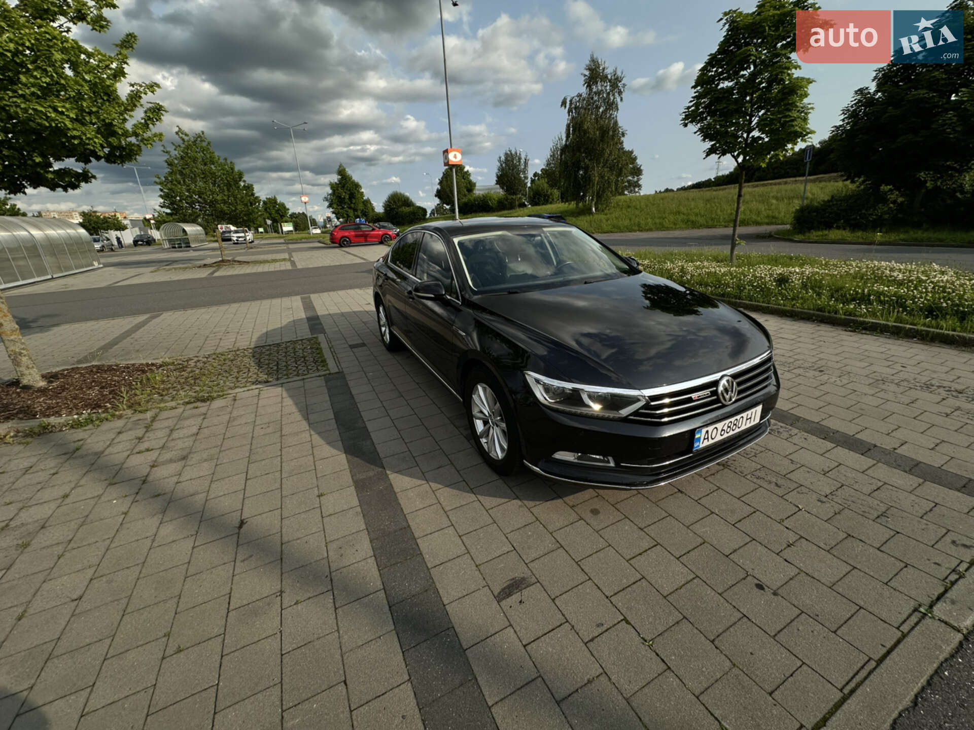 VOLKSWAGEN PASSAT 2017