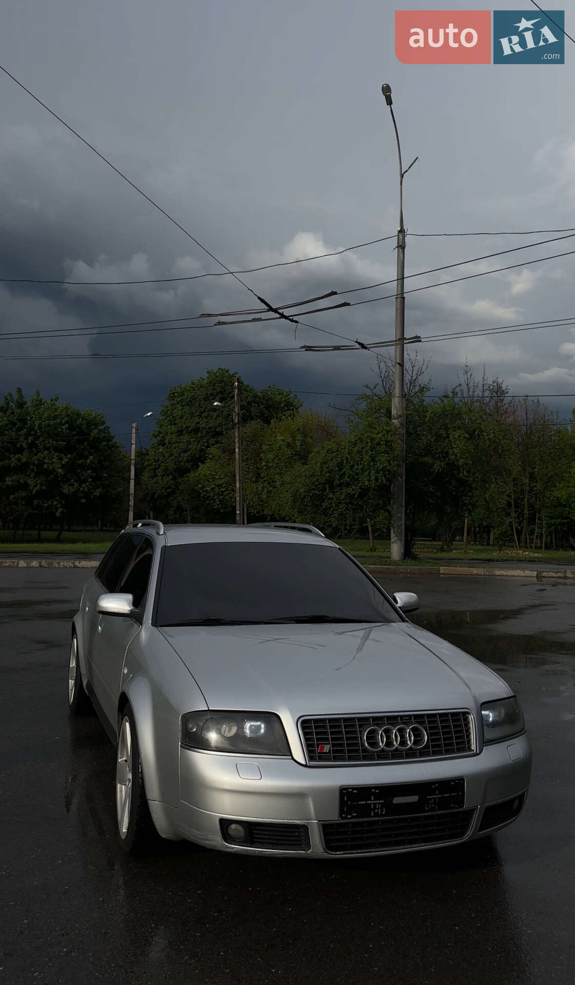 AUDI S6 2000