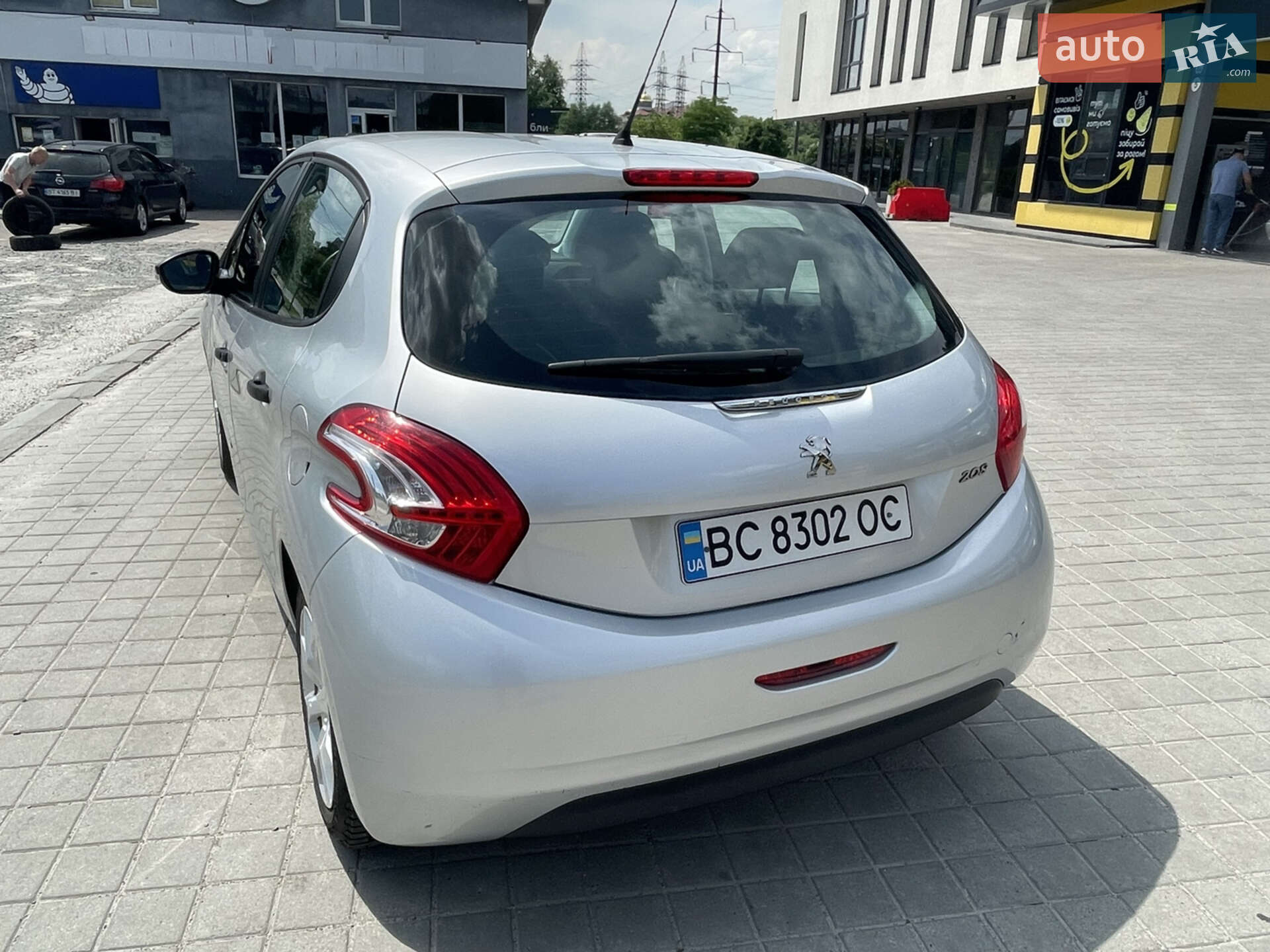 Головне фото звіту автомобіля PEUGEOT 208 2014