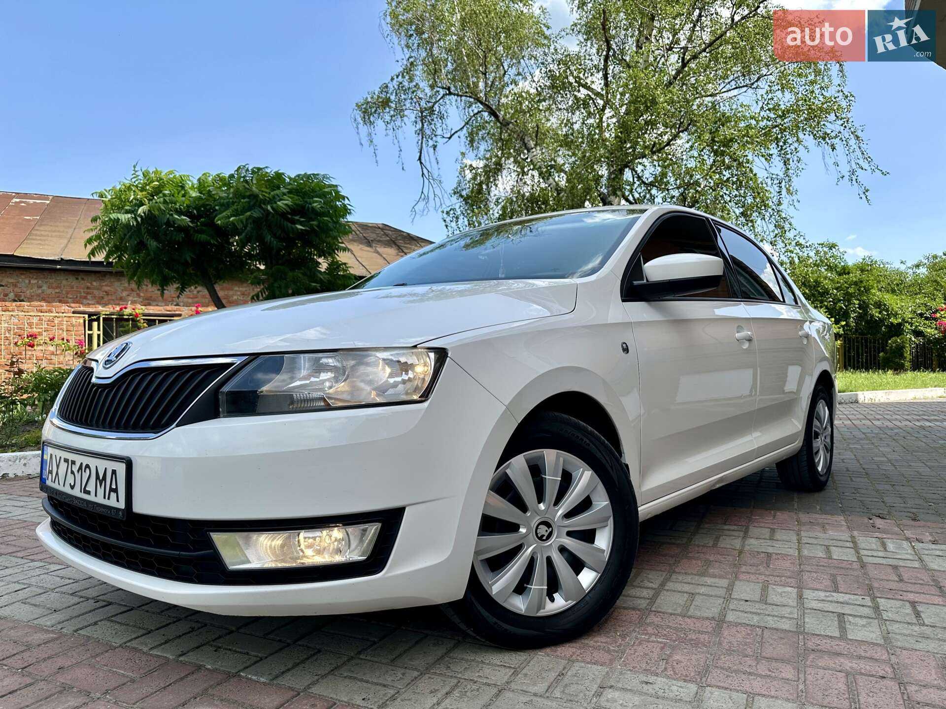 SKODA RAPID 2015