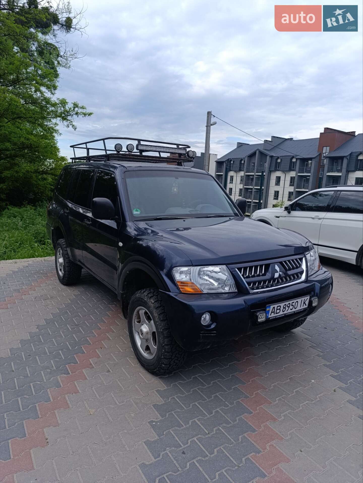 MITSUBISHI PAJERO 2005