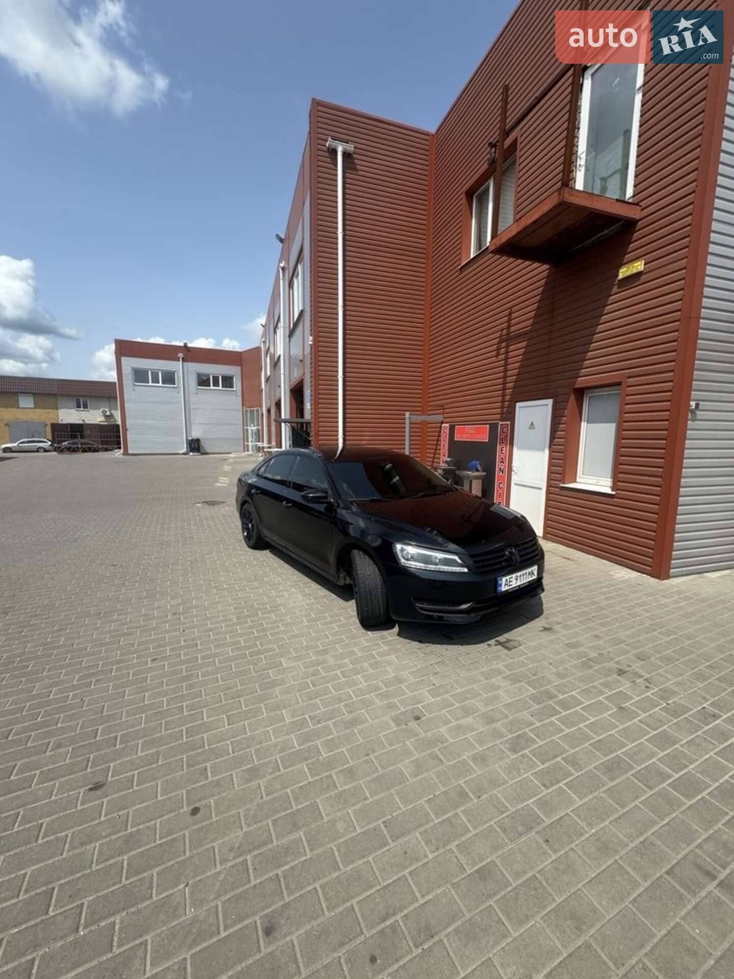 VOLKSWAGEN PASSAT 2013