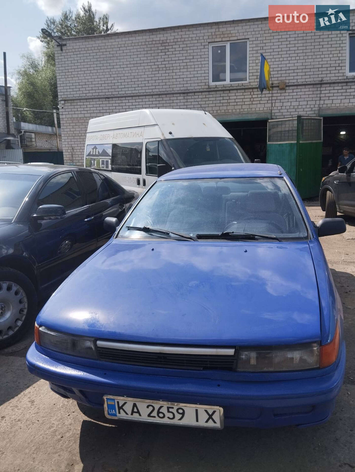 MITSUBISHI LANCER 1989