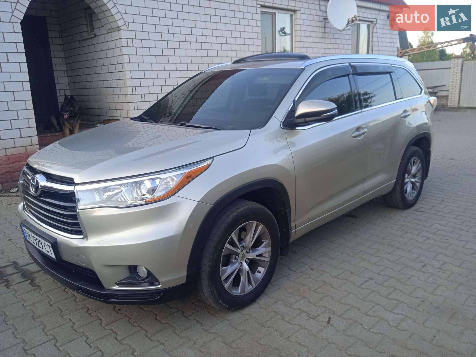 TOYOTA HIGHLANDER 2015