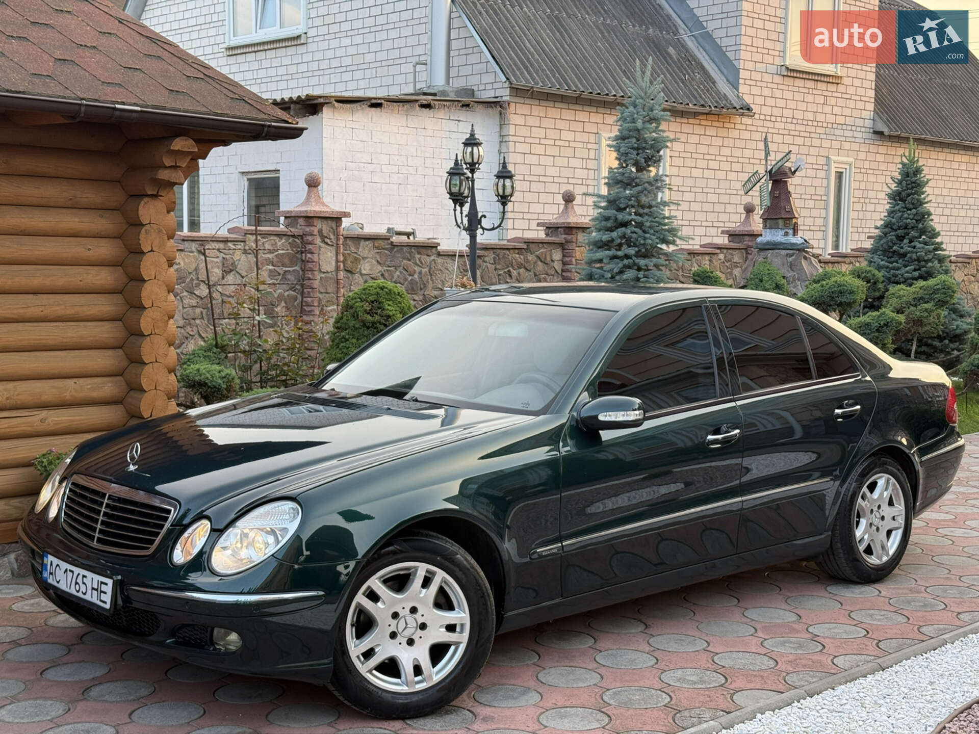 MERCEDES-BENZ E 200 CDI 2003