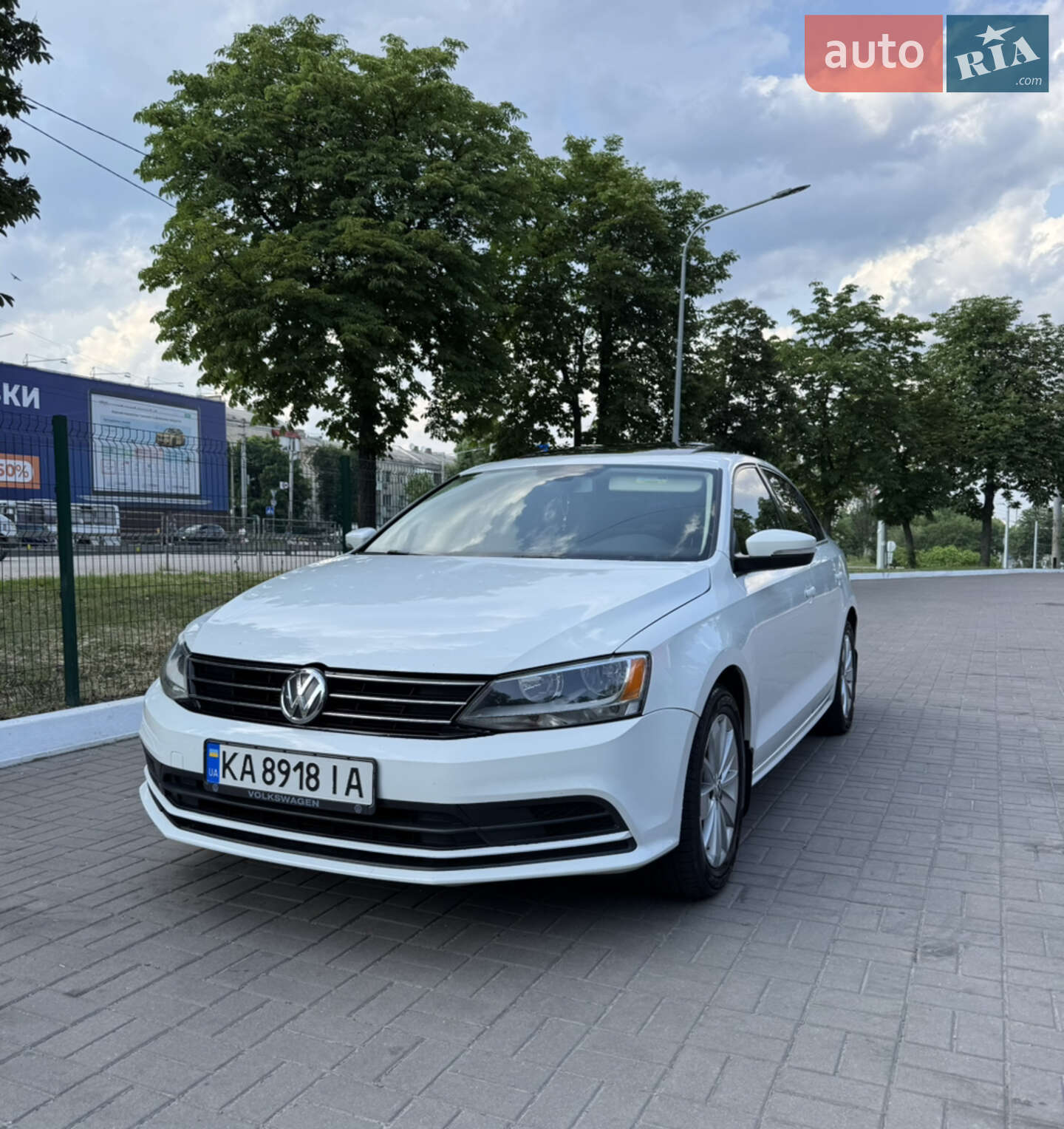 VOLKSWAGEN JETTA 2016