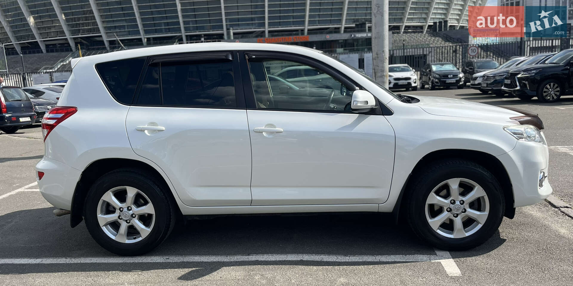 TOYOTA RAV4 2012
