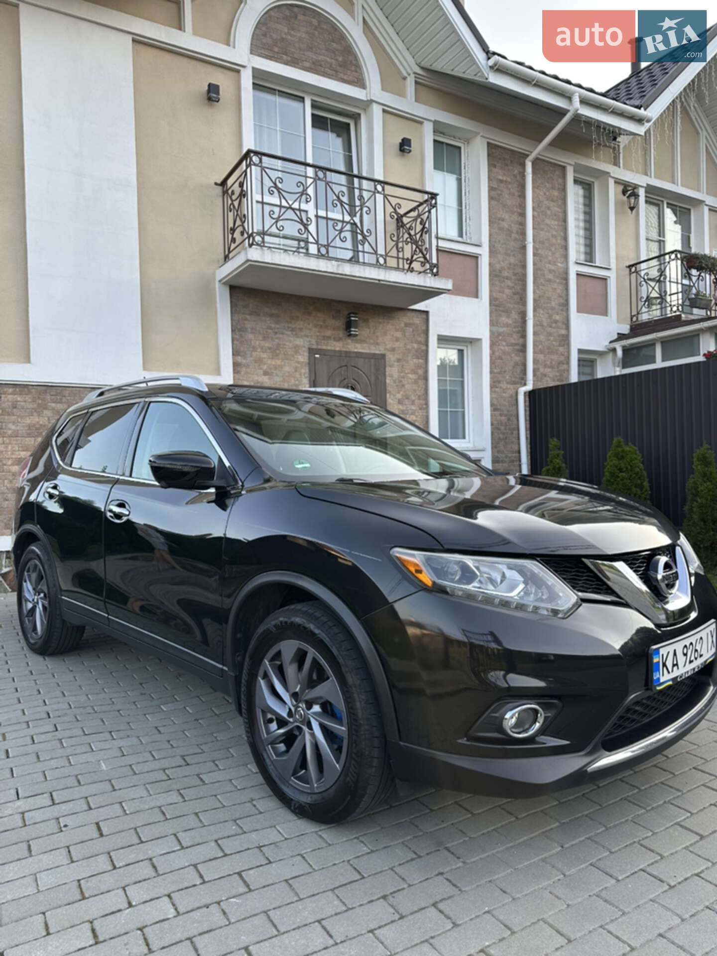 NISSAN ROGUE 2016