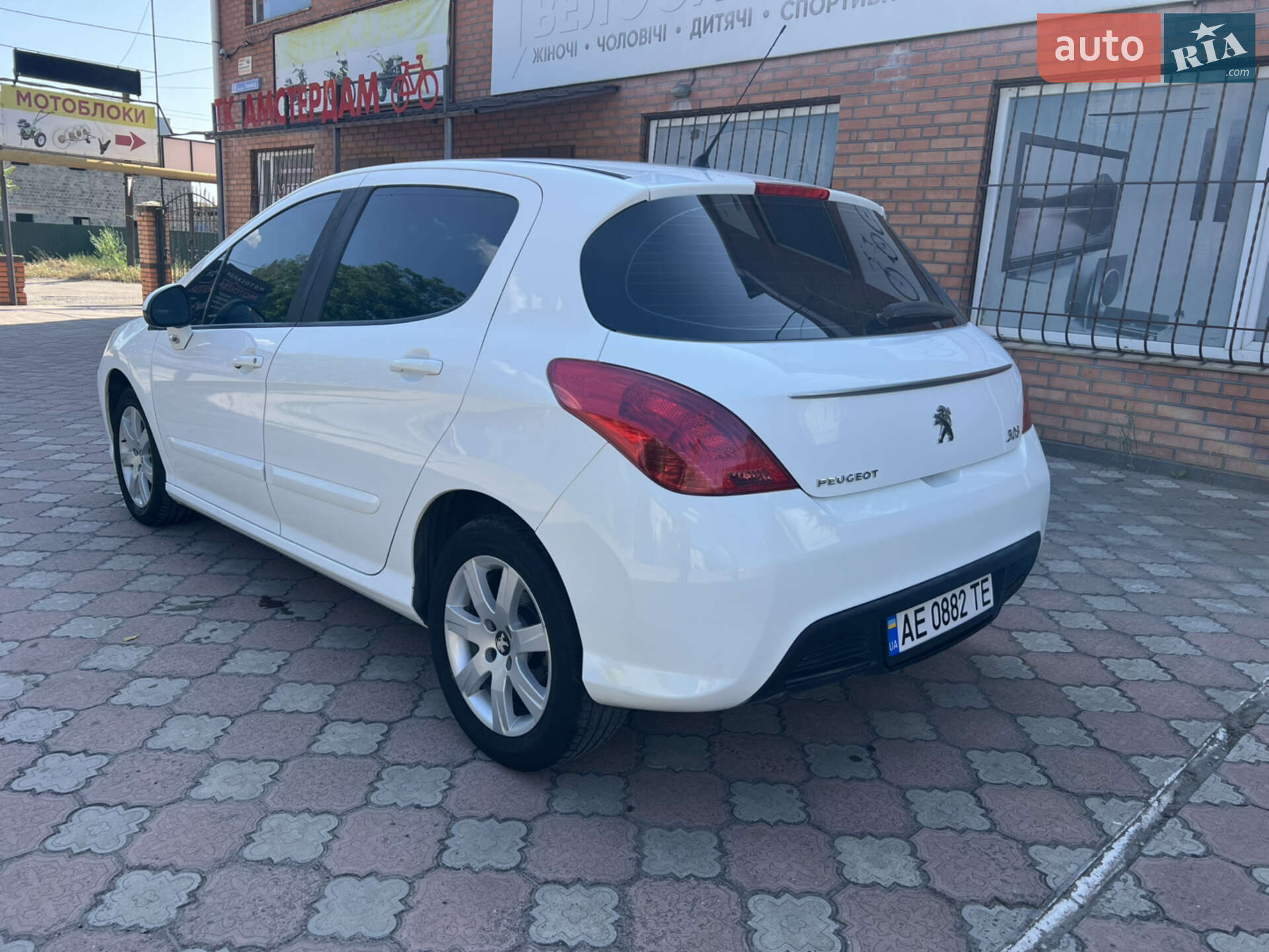 Головне фото звіту автомобіля PEUGEOT 308 2011