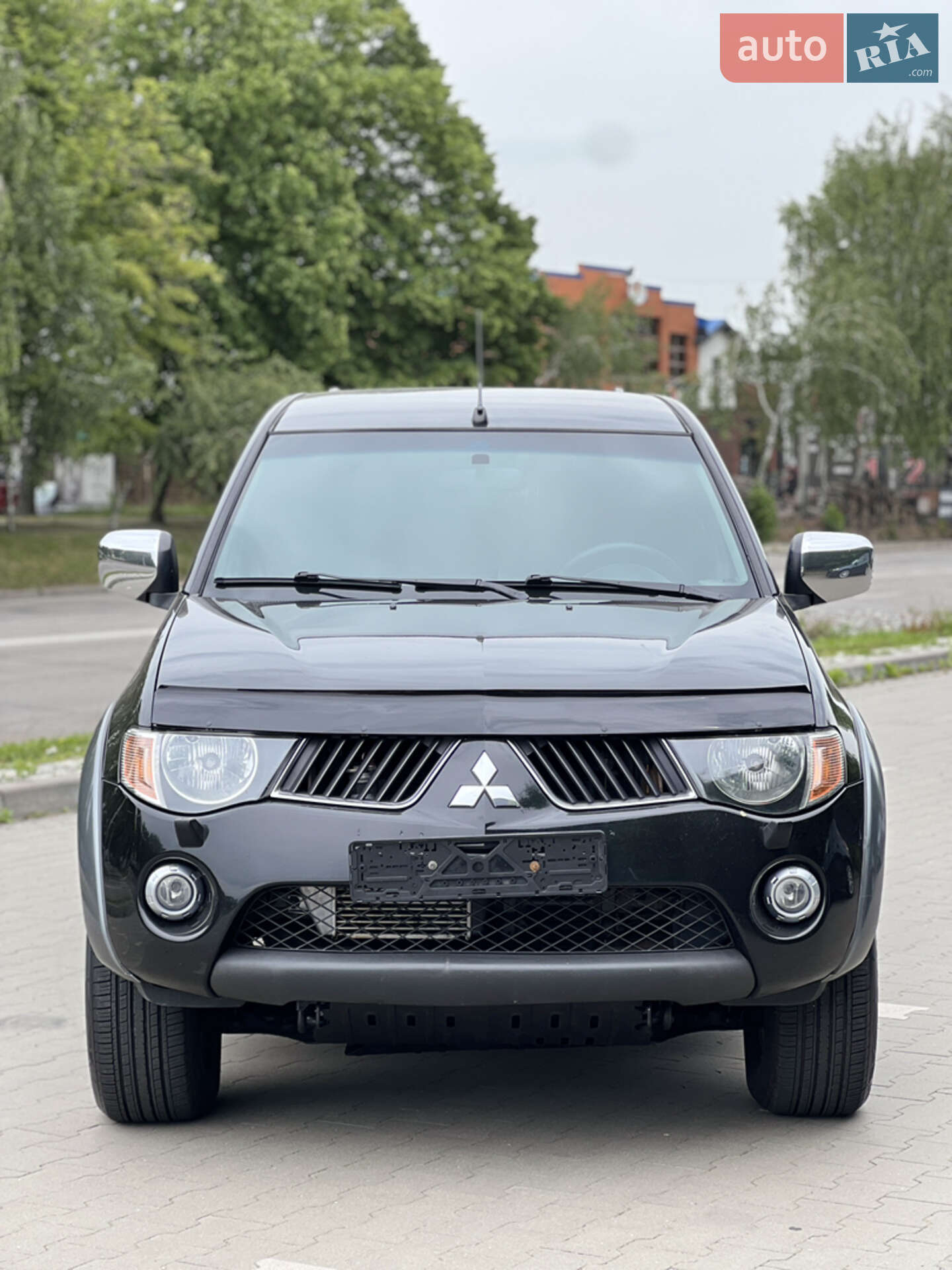 MITSUBISHI L 200 2008