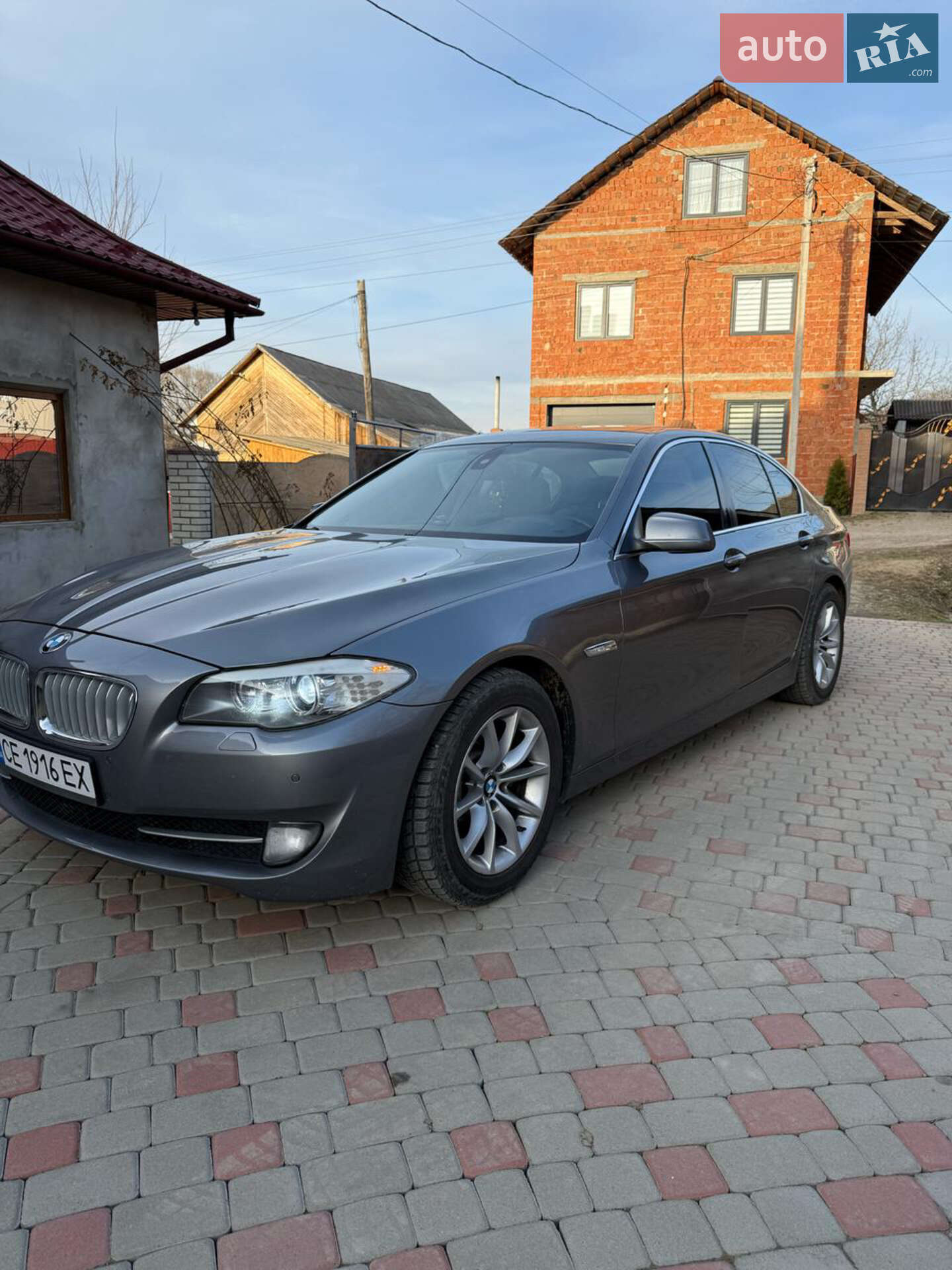 BMW 5 Series 2011
