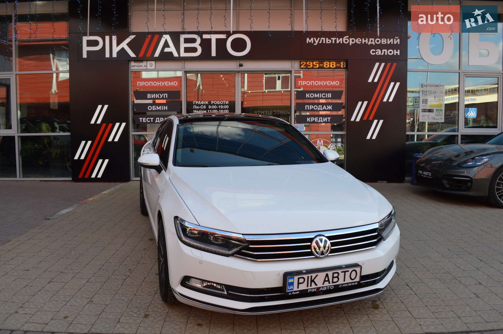 VOLKSWAGEN PASSAT 2018