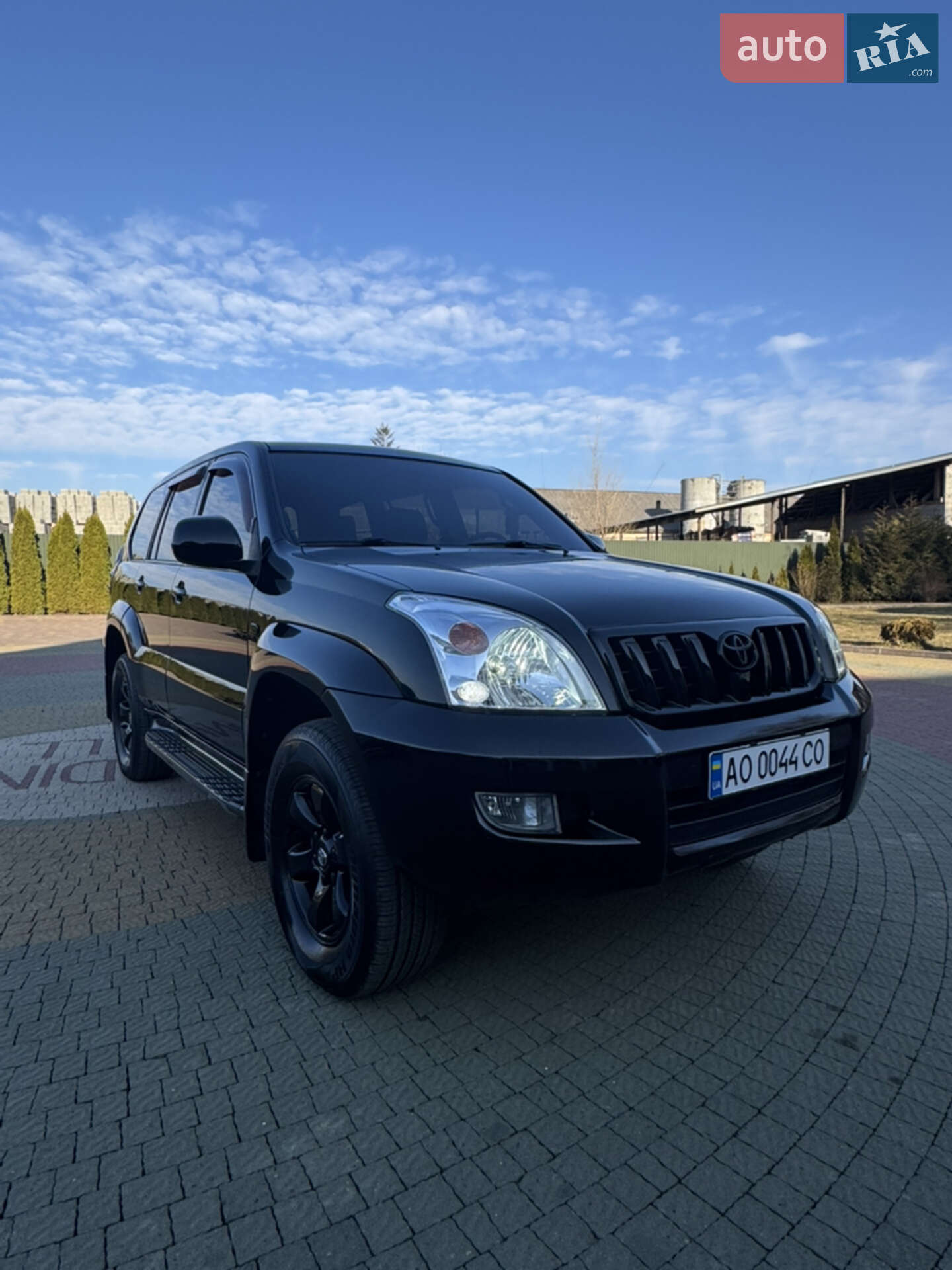 TOYOTA PRADO