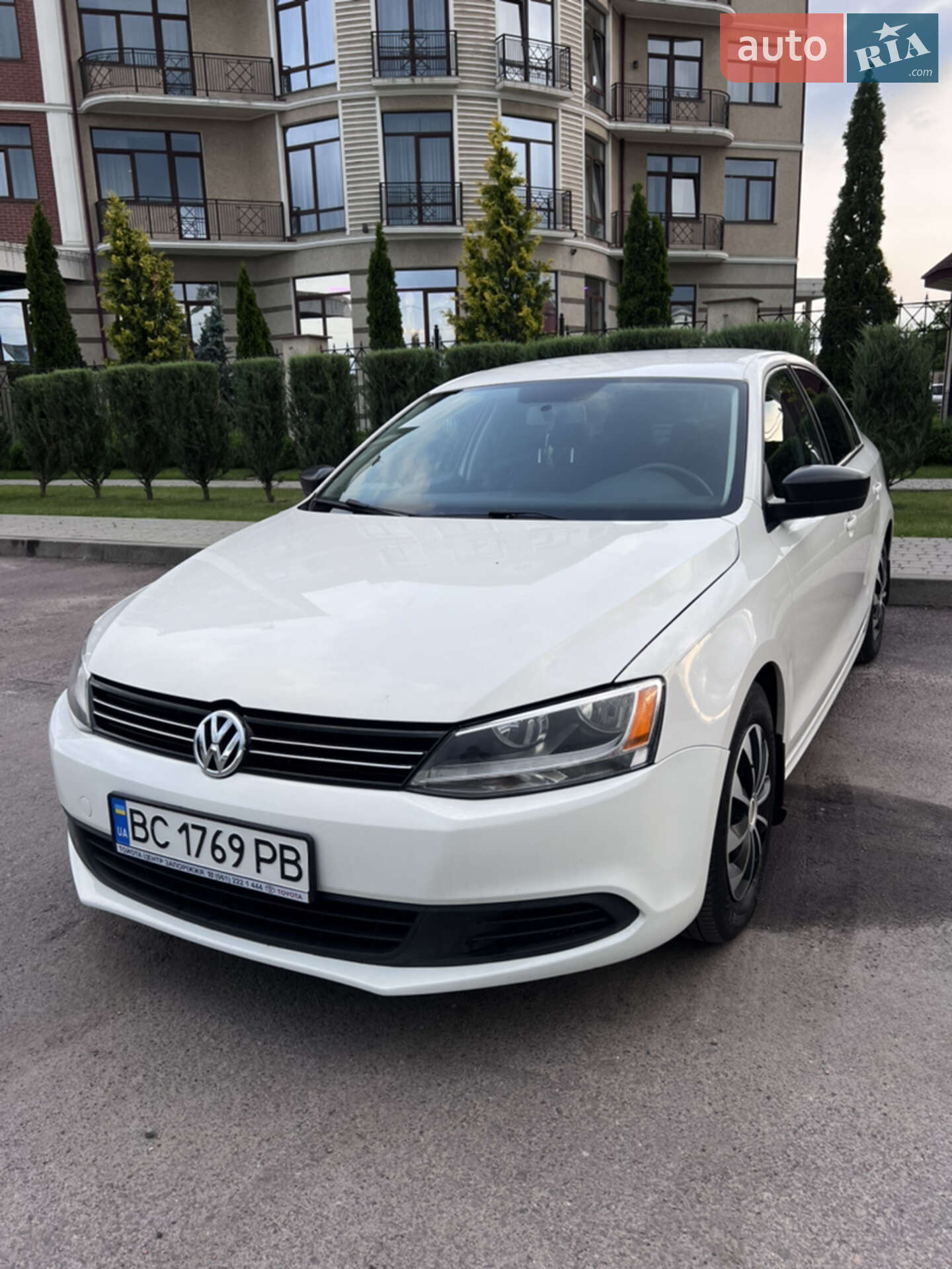VOLKSWAGEN JETTA 2012