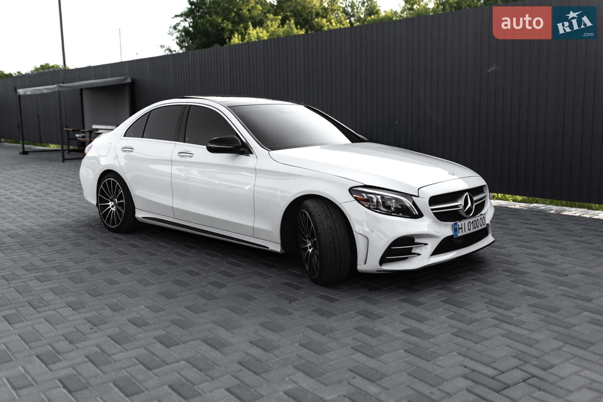 MERCEDES-BENZ AMG C 43 2019