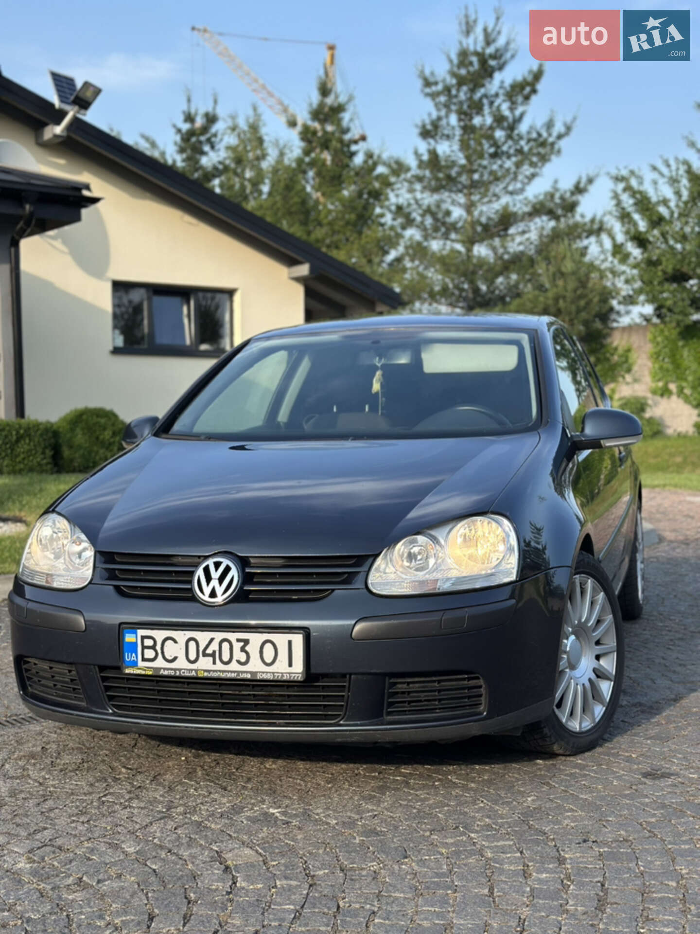 VOLKSWAGEN GOLF 2005