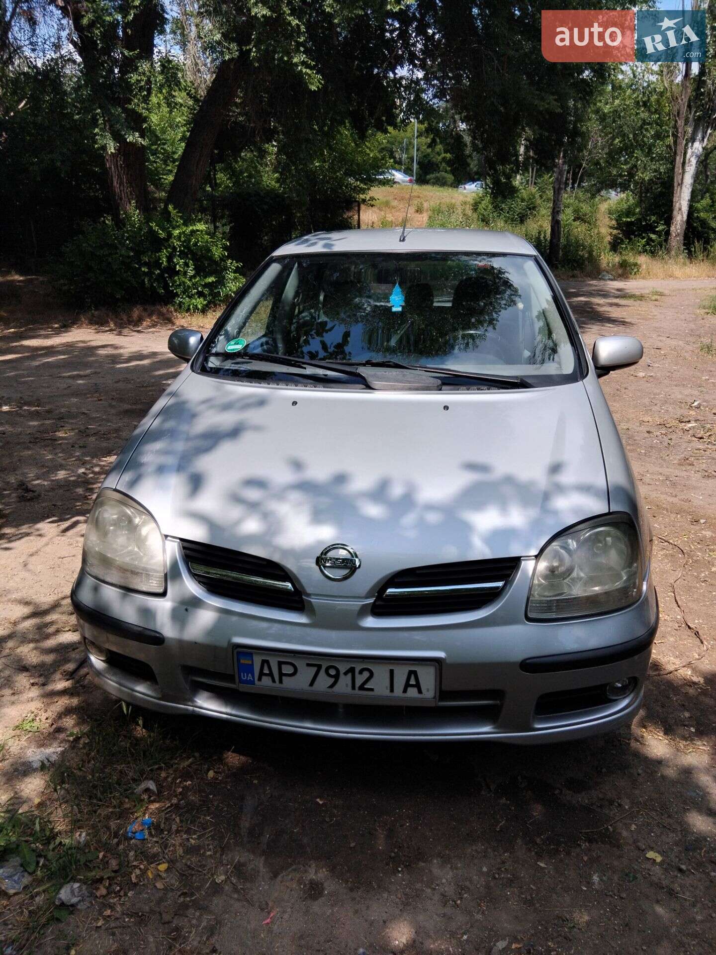 NISSAN ALMERA TINO 2005