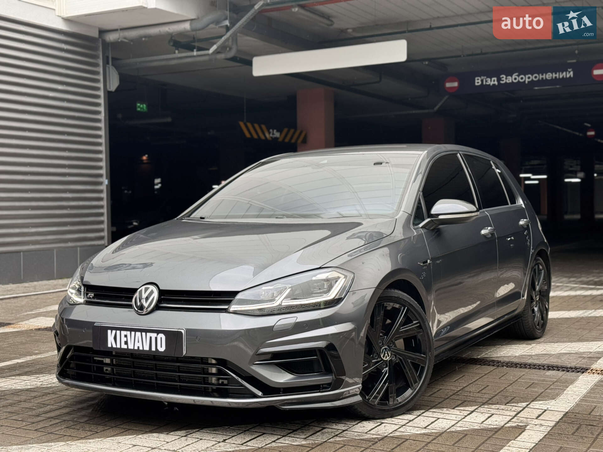 VOLKSWAGEN GOLF 2019