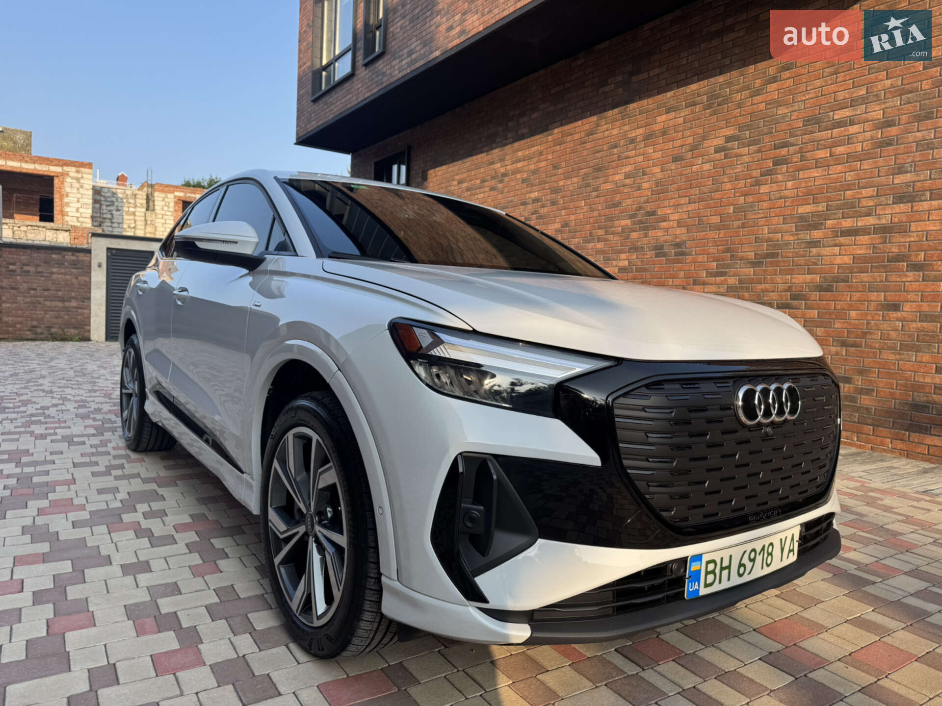 AUDI Q4 E-TRON 2023