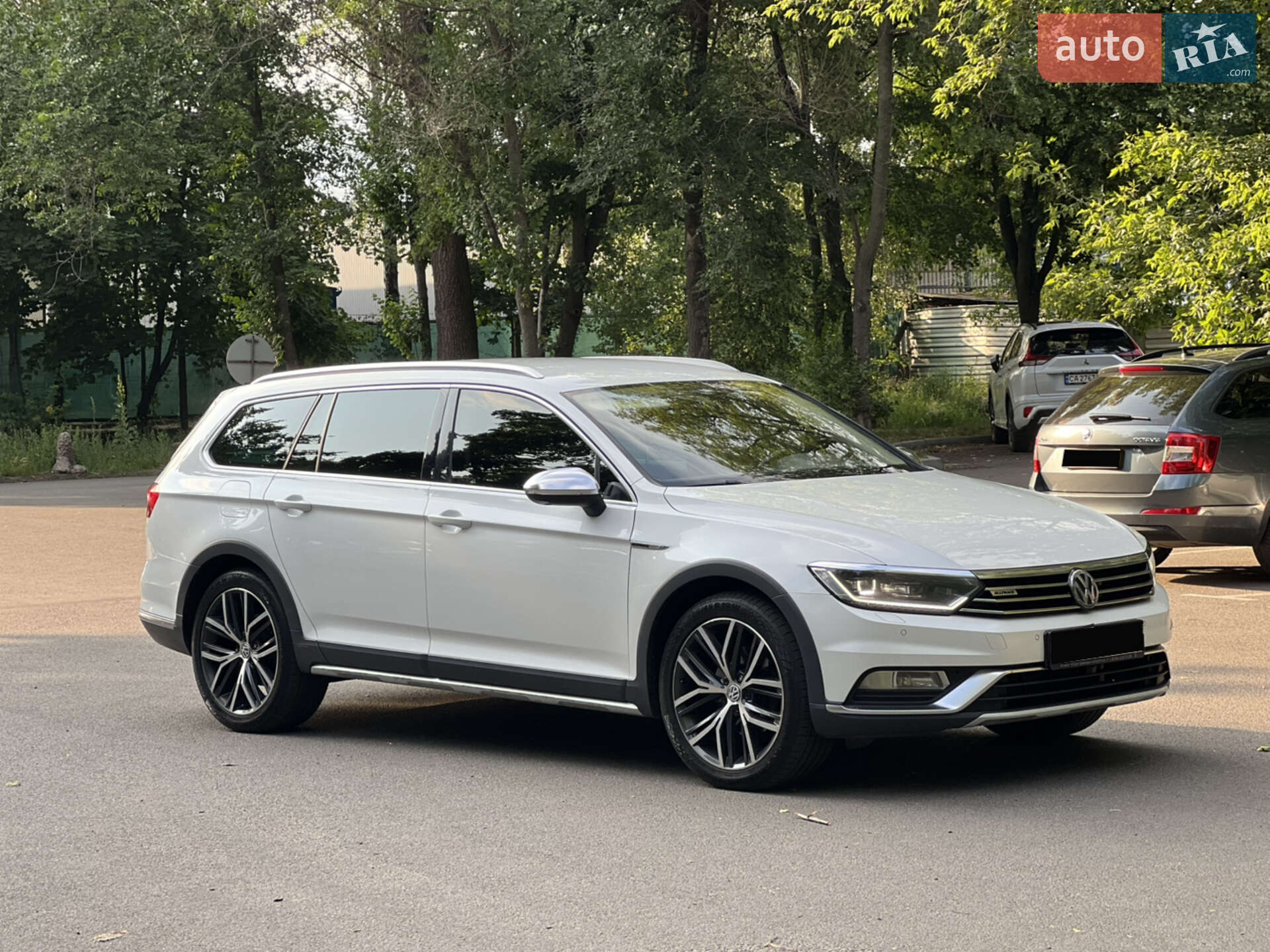 VOLKSWAGEN PASSAT 2016