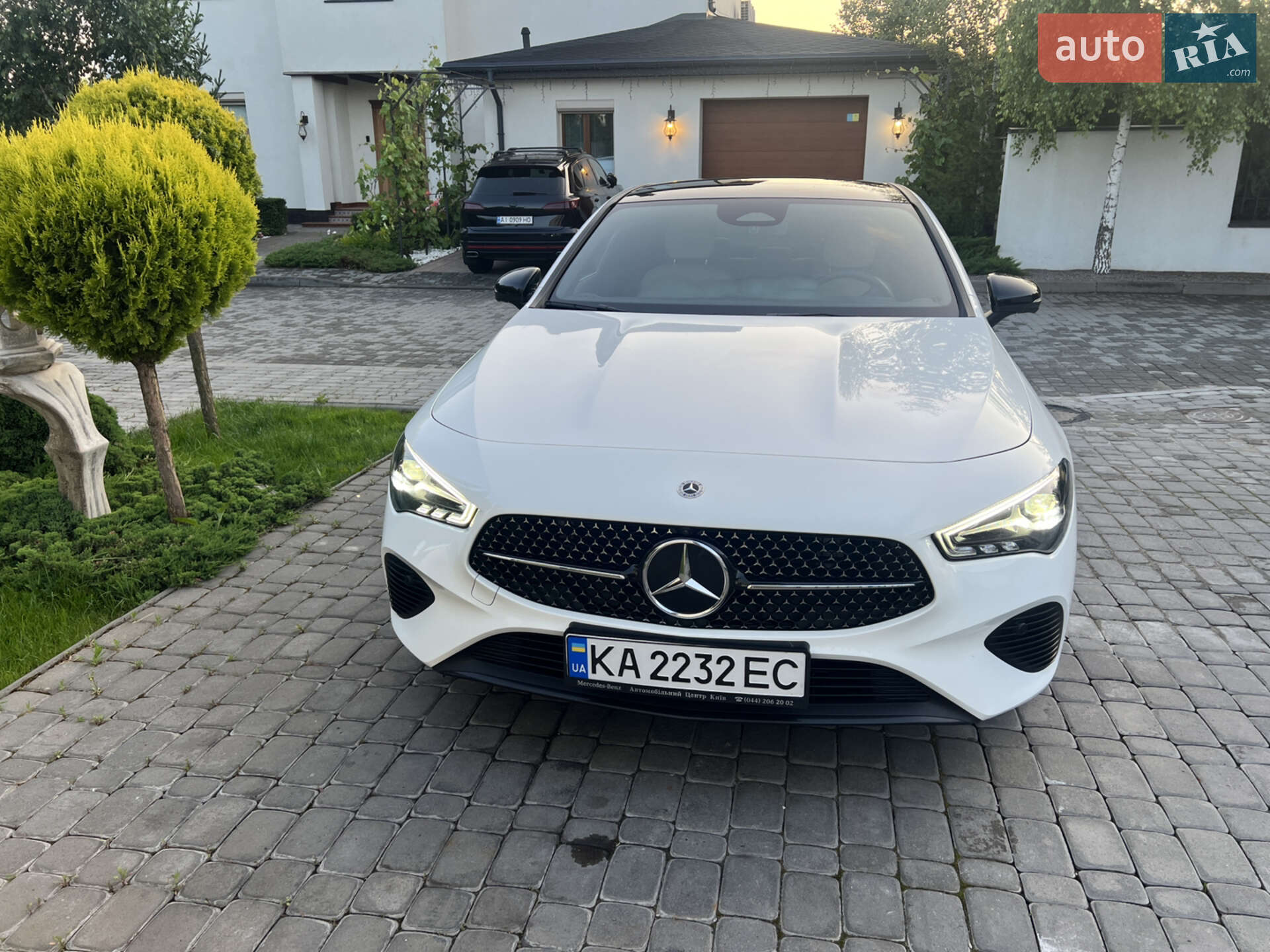 MERCEDES-BENZ CLA 200 2024