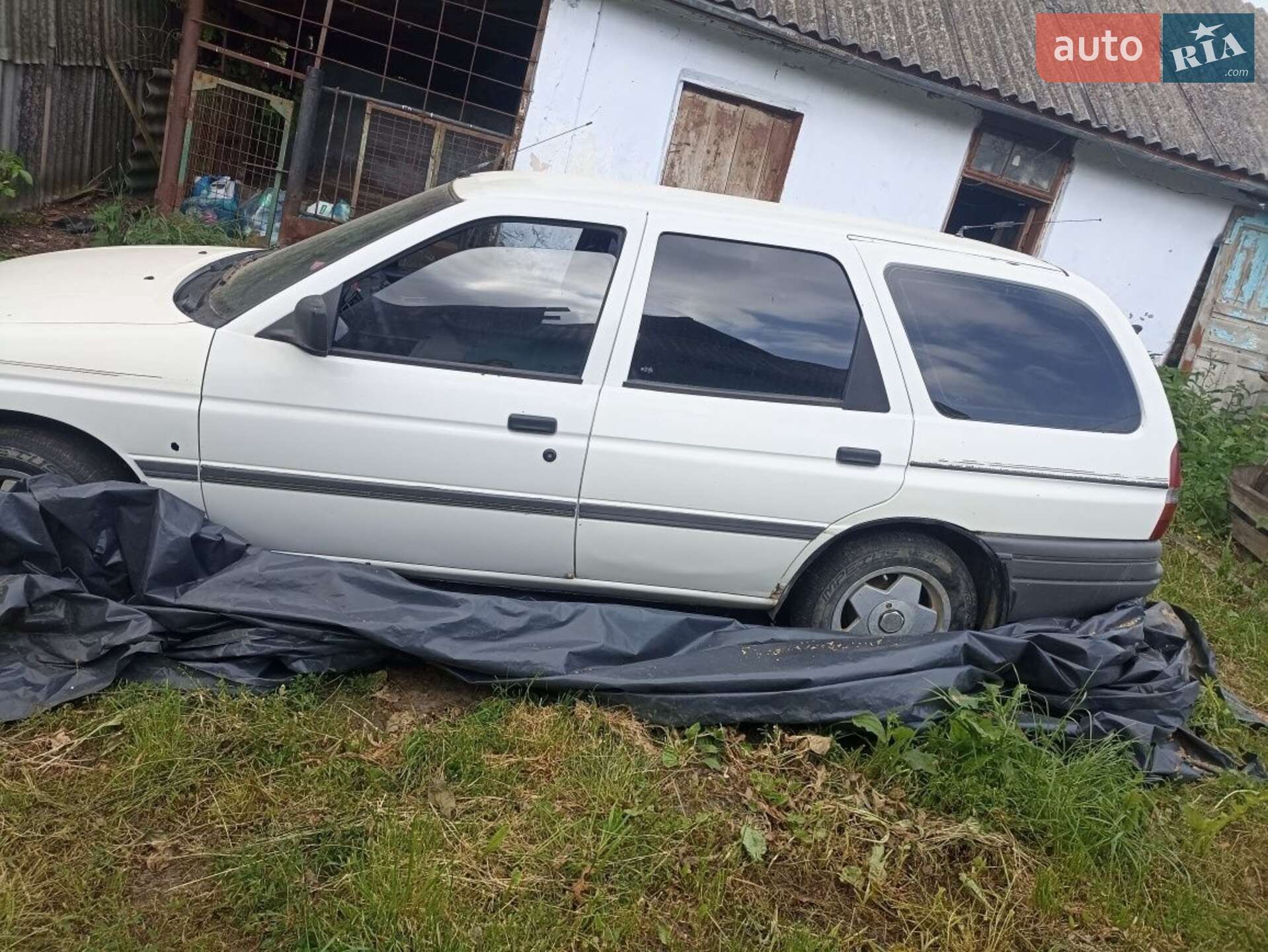 FORD ESCORT 1992