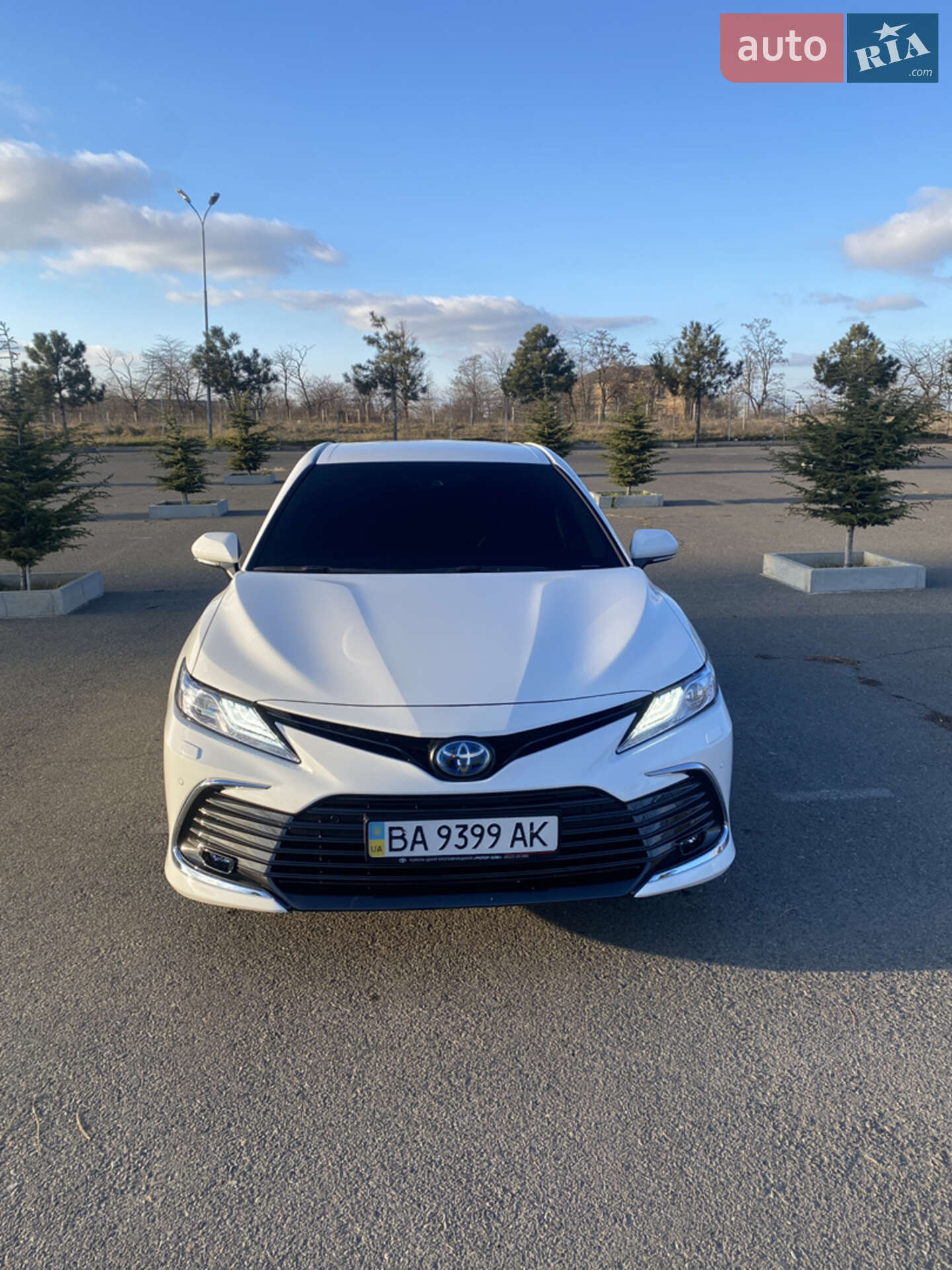 TOYOTA CAMRY HYBRID 2024
