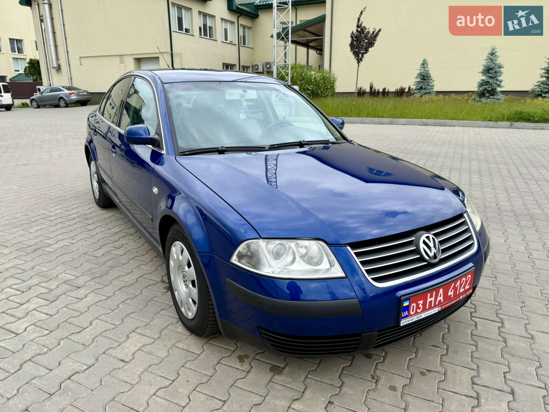 VOLKSWAGEN PASSAT 2002