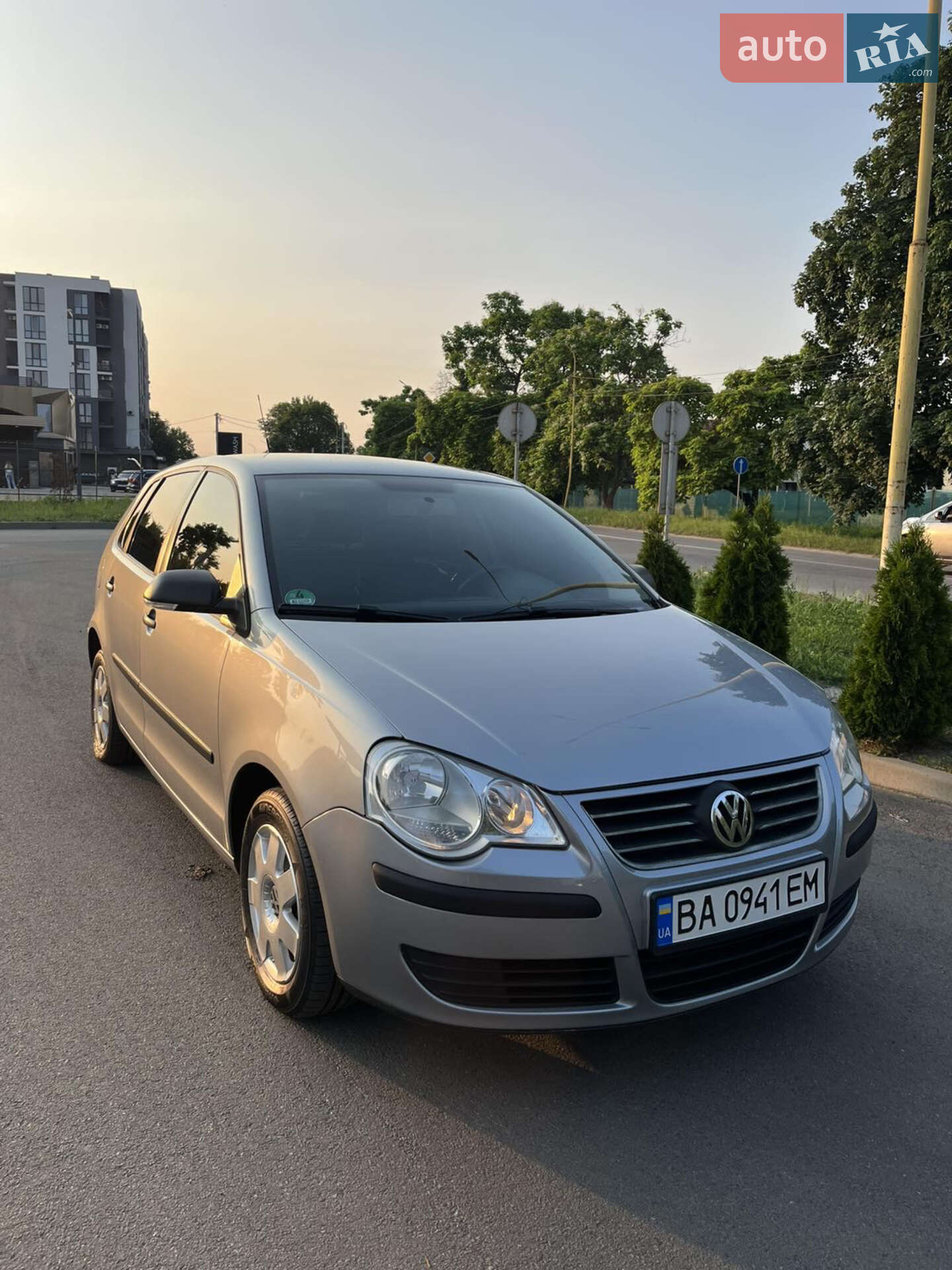 VOLKSWAGEN POLO 2008