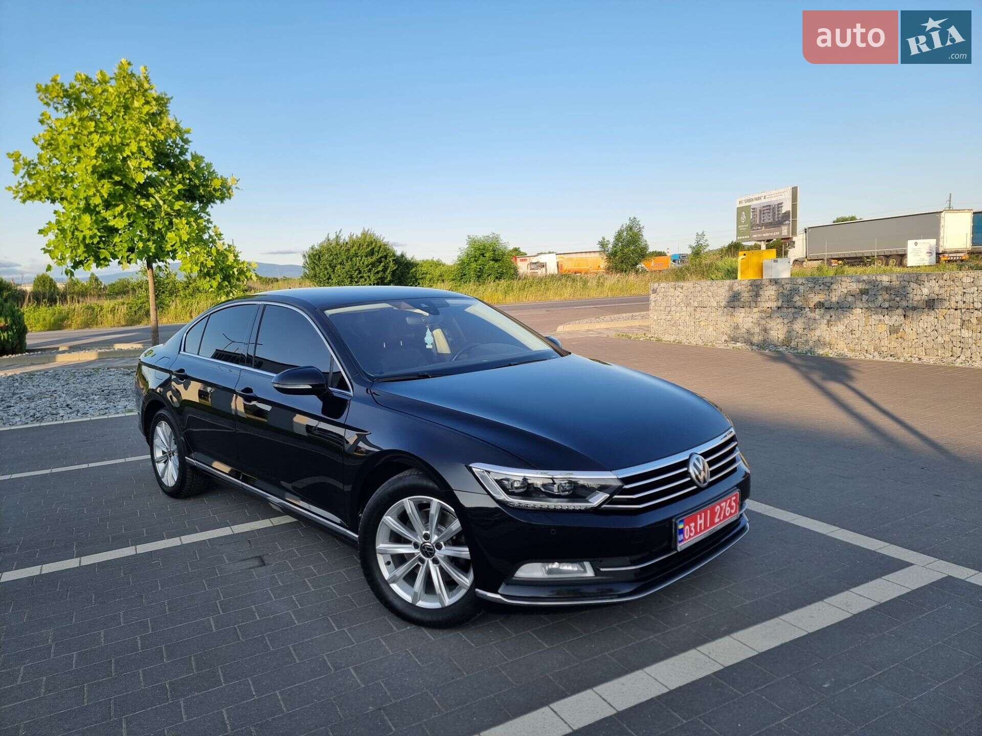 VOLKSWAGEN PASSAT 2016