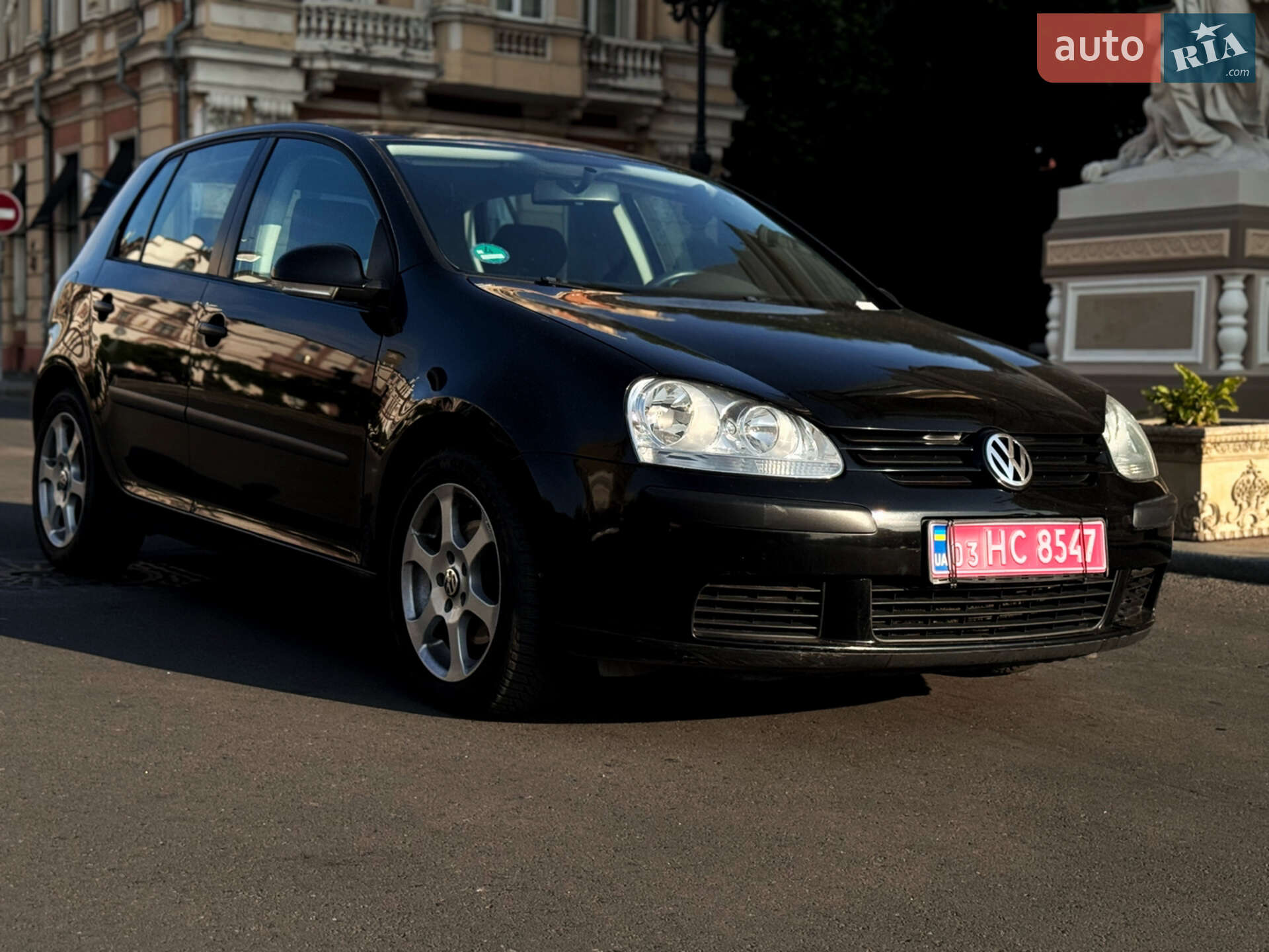 VOLKSWAGEN GOLF 2004